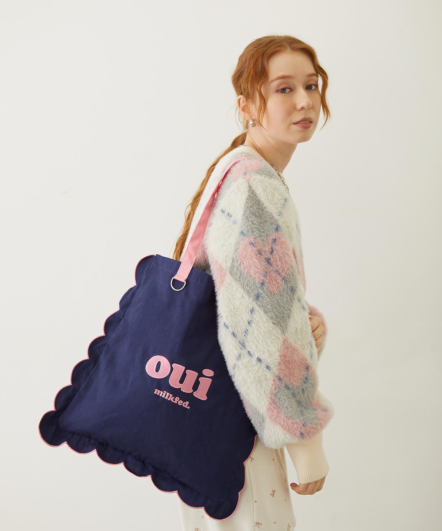 RUFFLE TOTE BAG