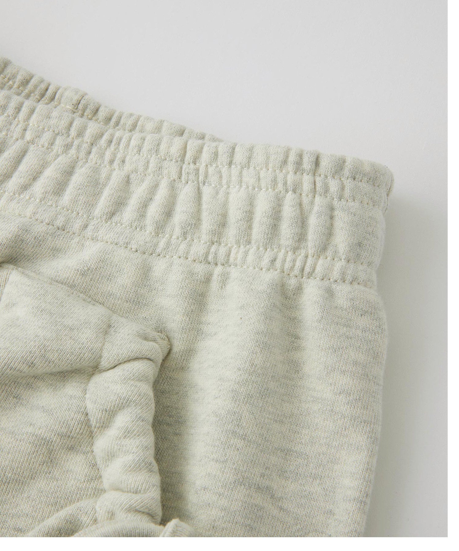 GATHERED POCKET SWEAT CARGO PANTS