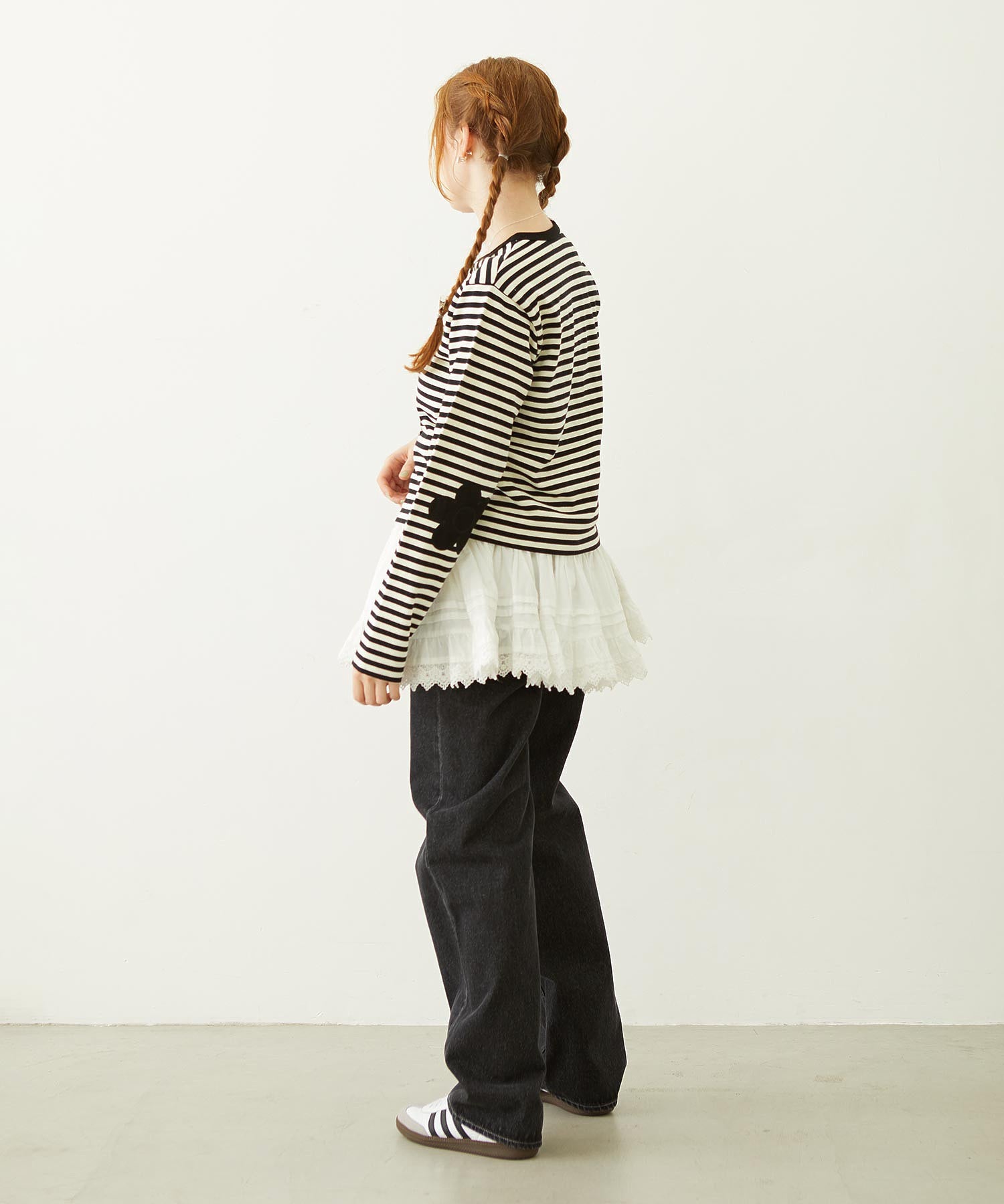 FLOWER ELBOW CARDIGAN