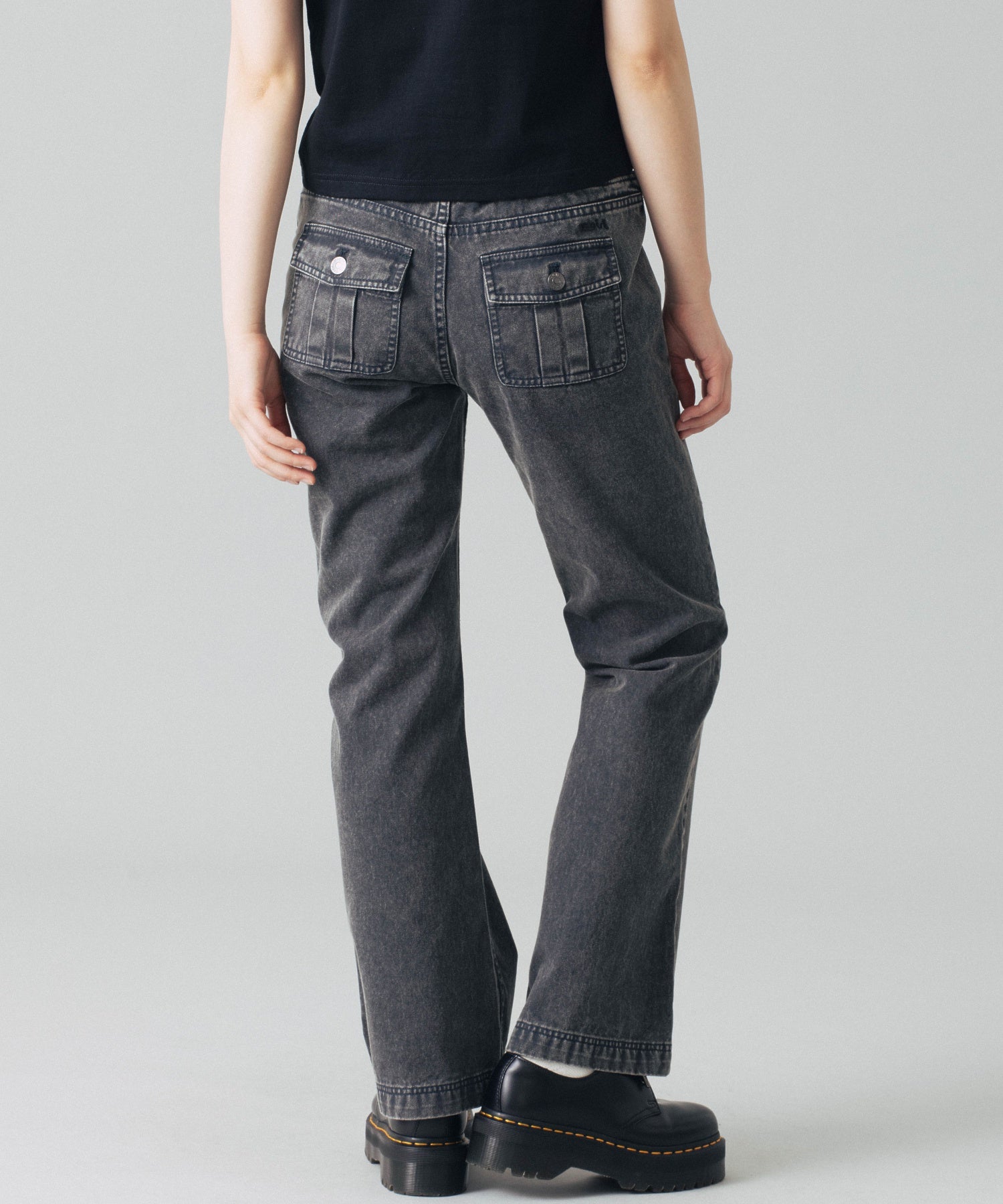 LOW RISE FLARE EASY PANTS