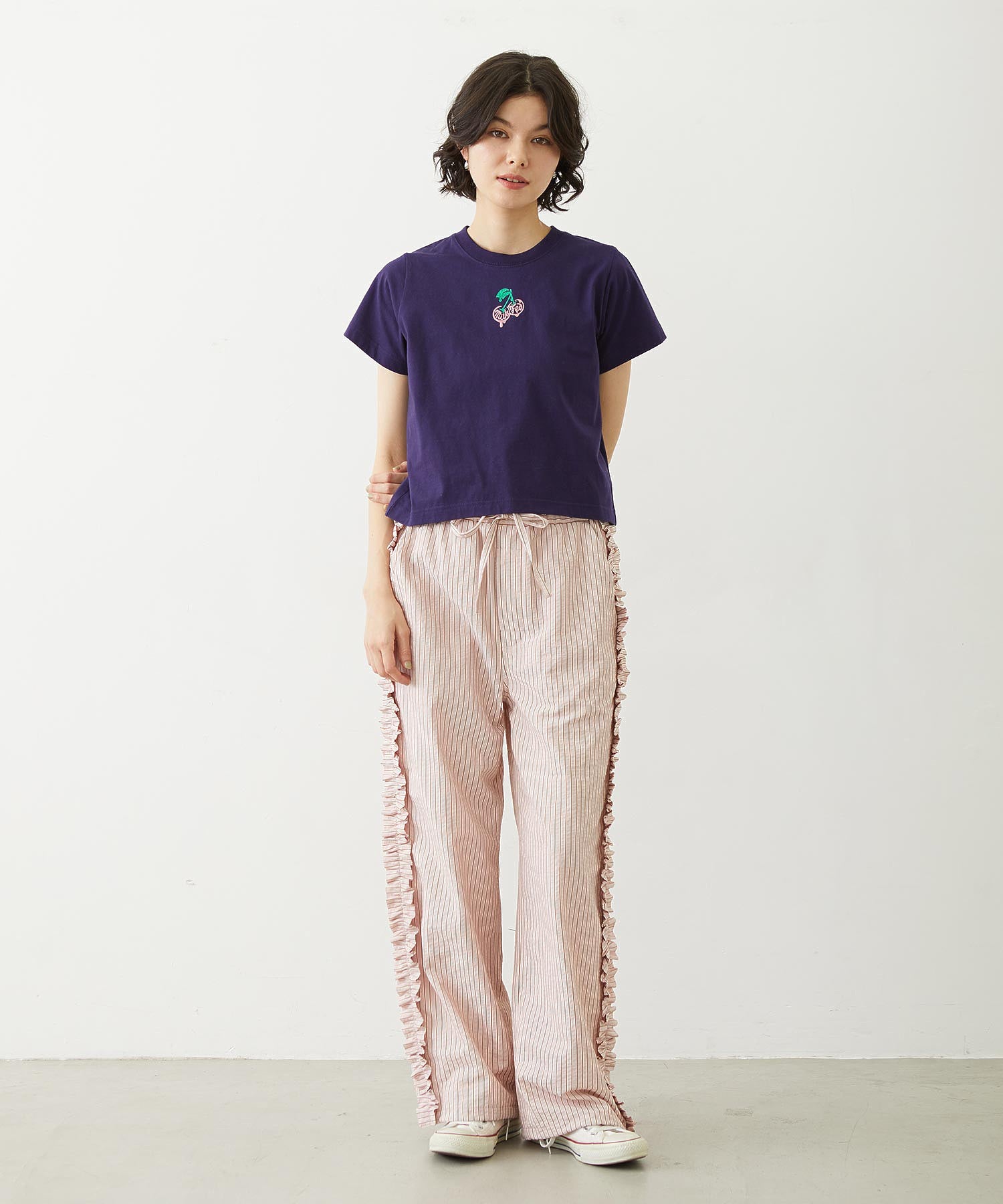 STRIPED RUFFLE PANTS