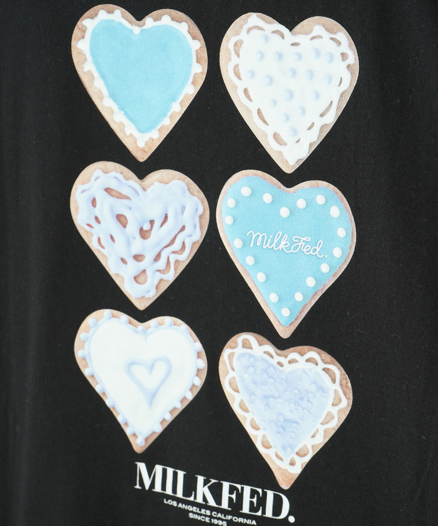 ICING HEART-SHAPED COOKIES S/S TEE