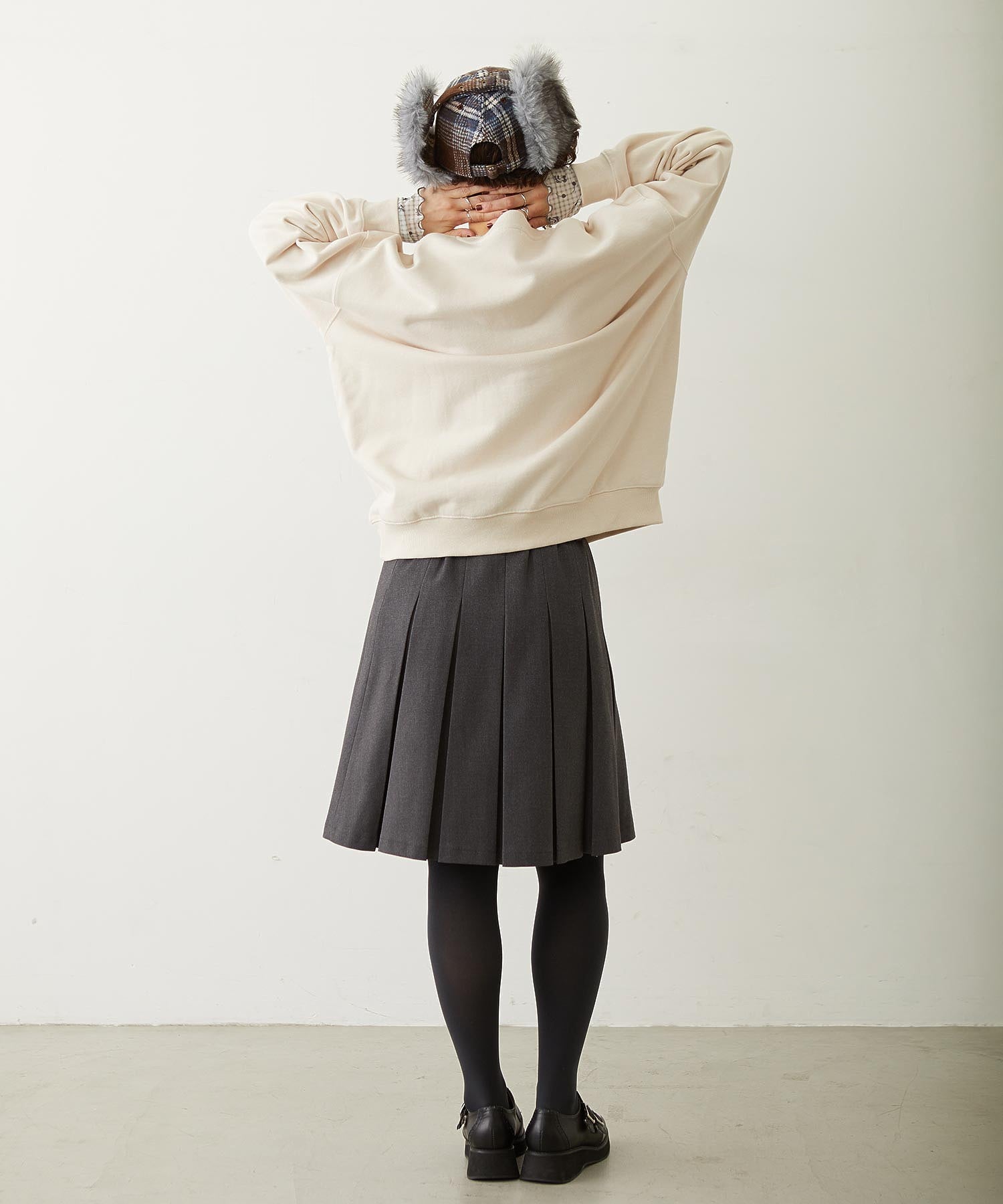 BELTED PLEATED SKIRT