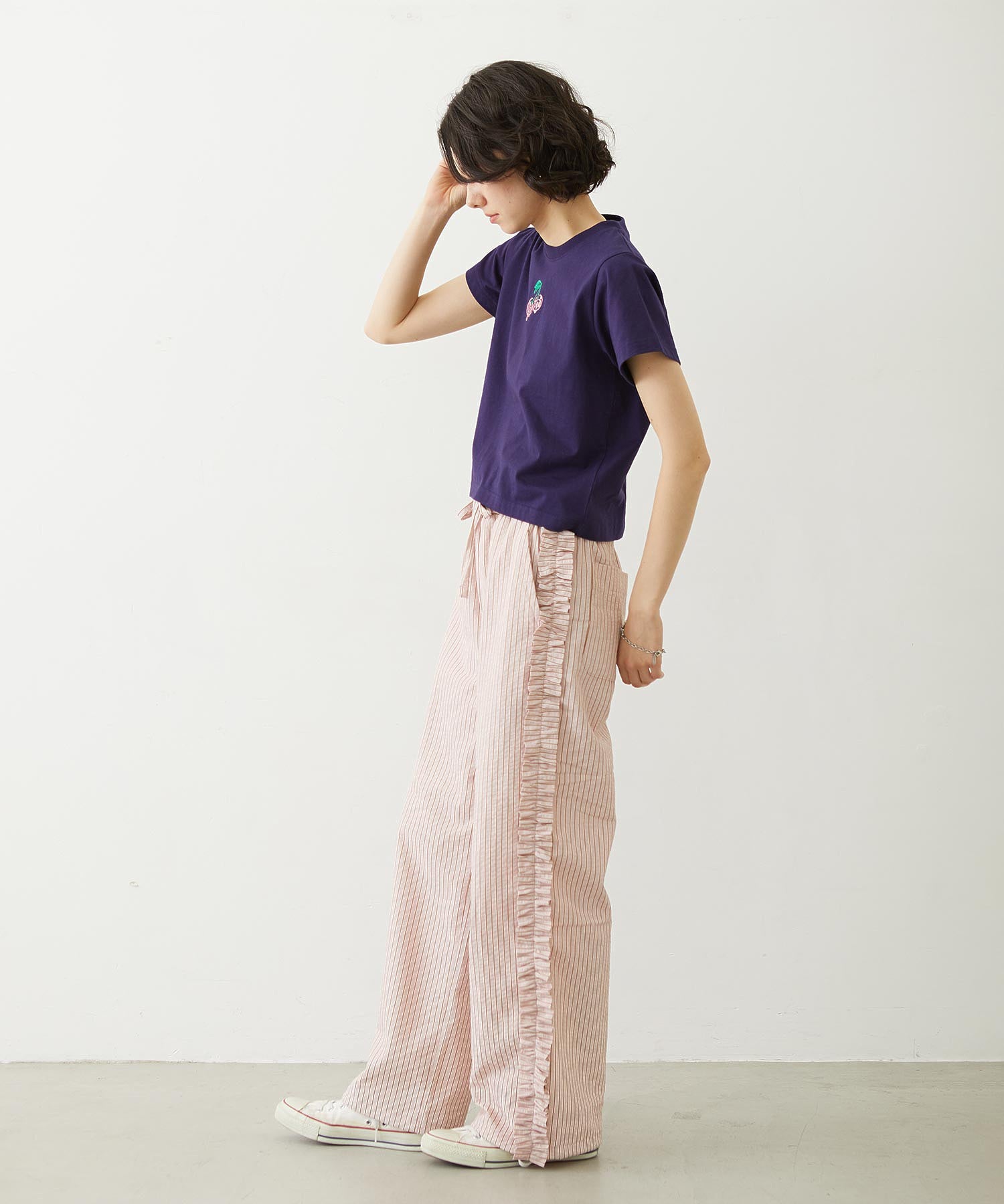 STRIPED RUFFLE PANTS