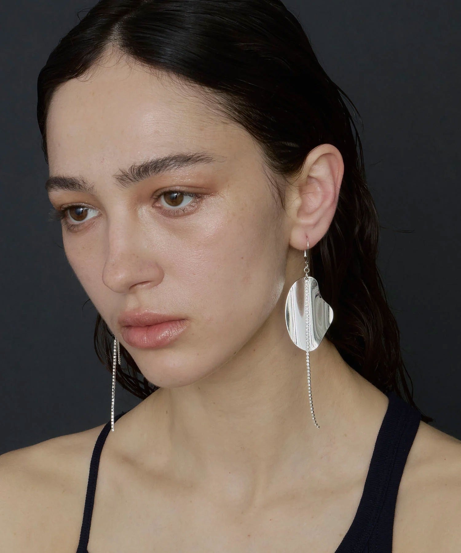 loni/LEAF BIJOU ASYMMETRY PIERCE