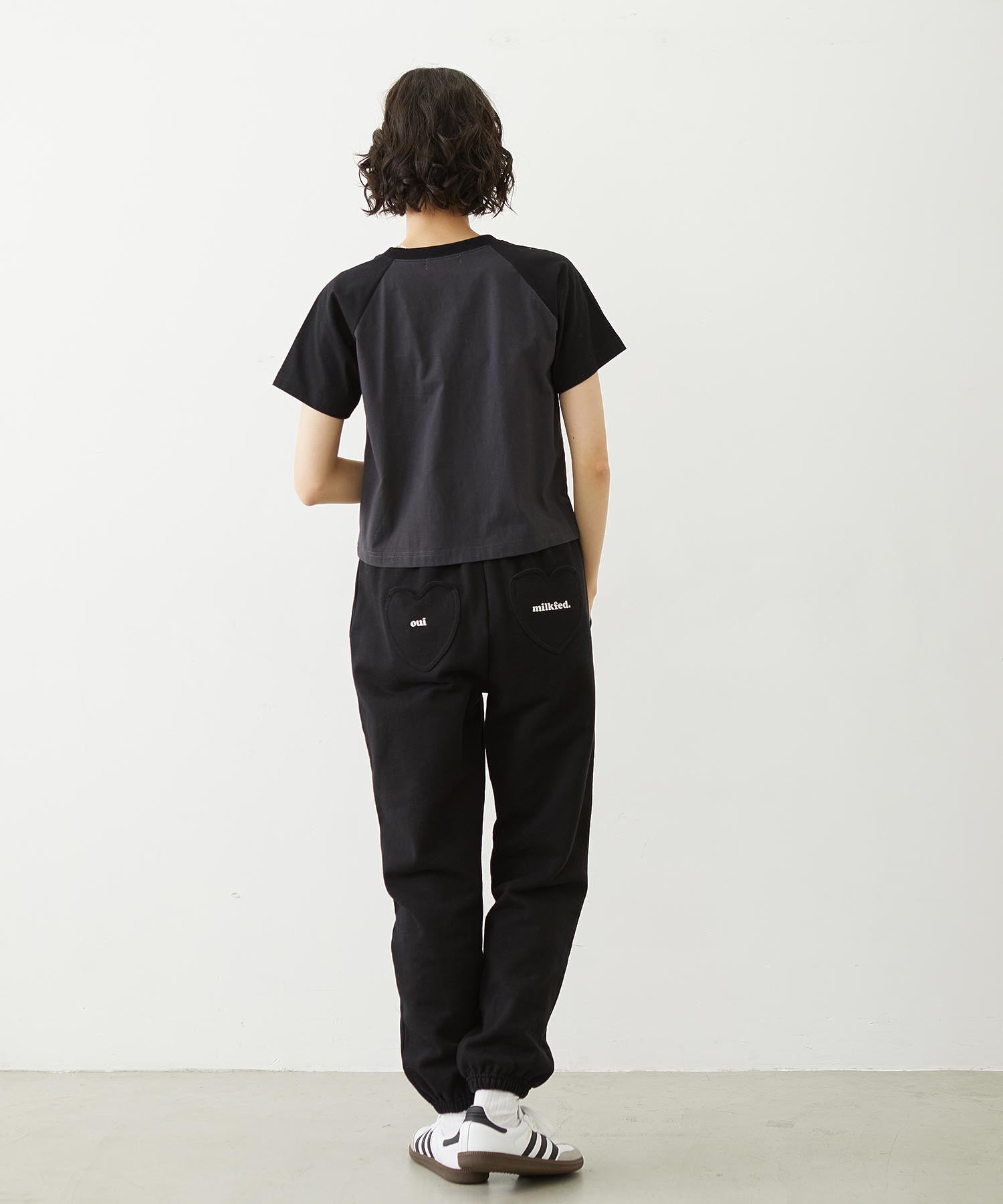 HEART POCKET SWEATPANTS