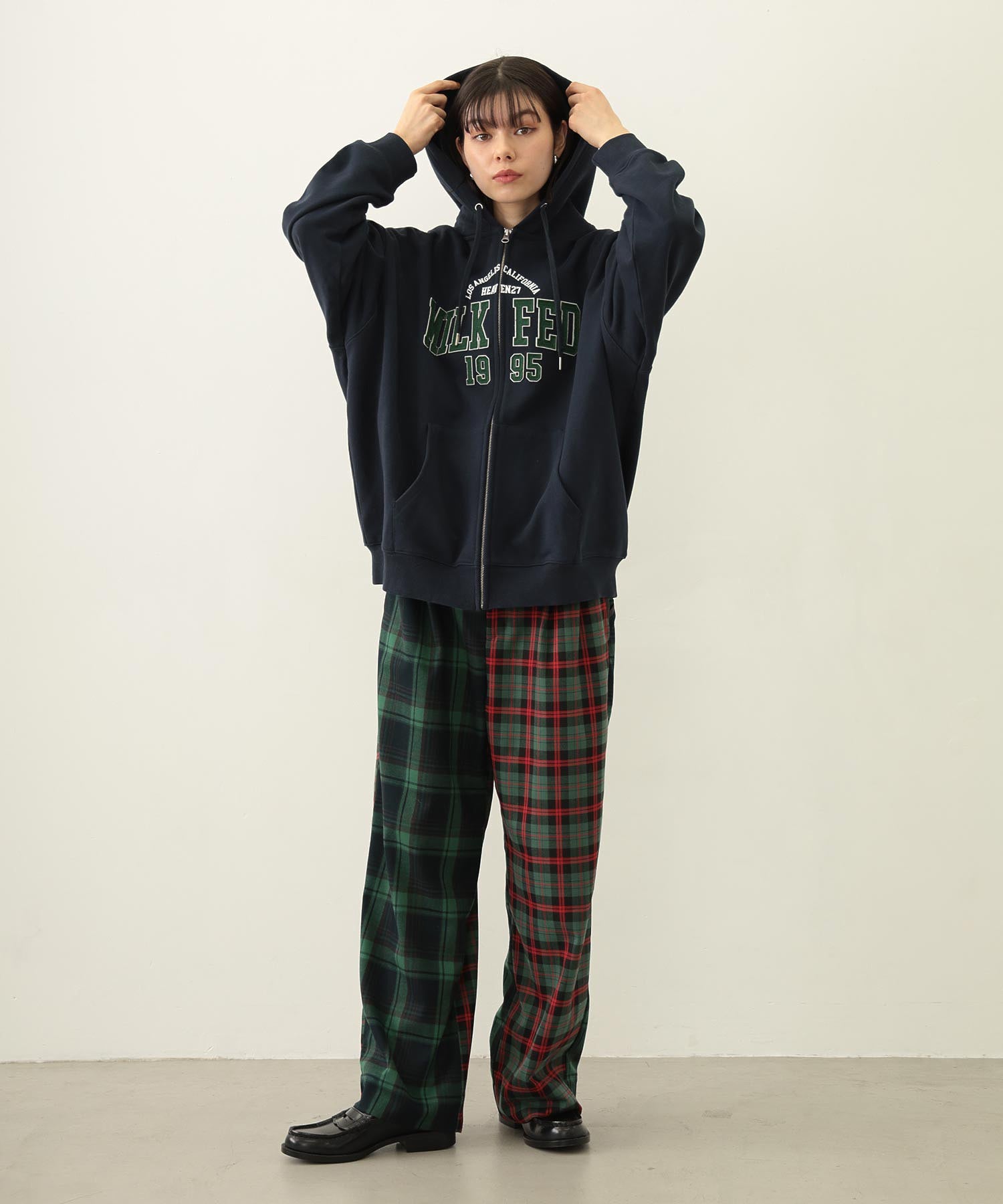 COLLEGE PATCH ZIP UP HOODIE