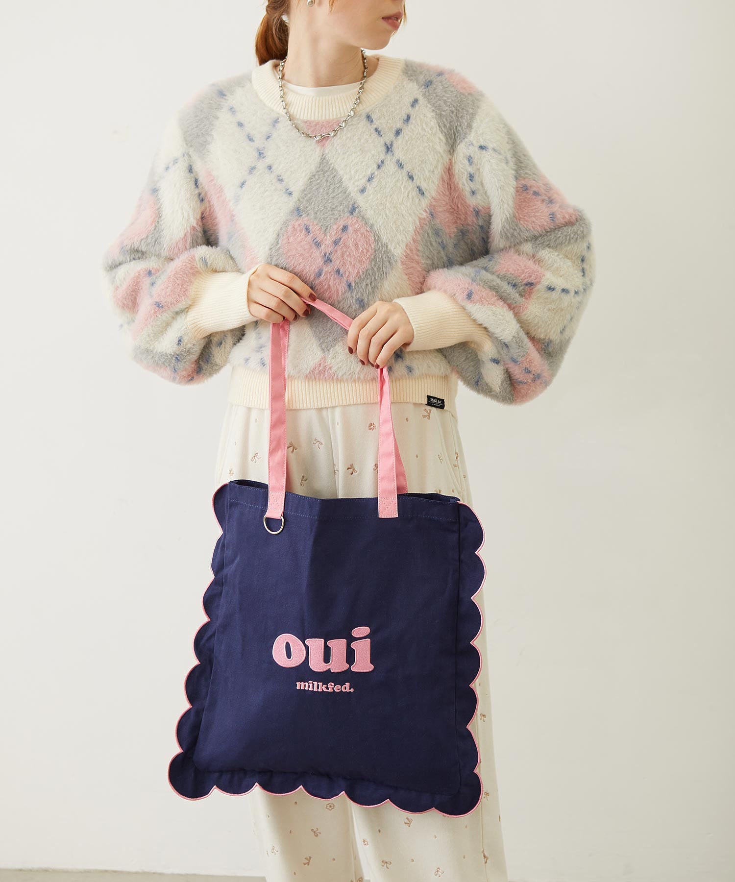 RUFFLE TOTE BAG