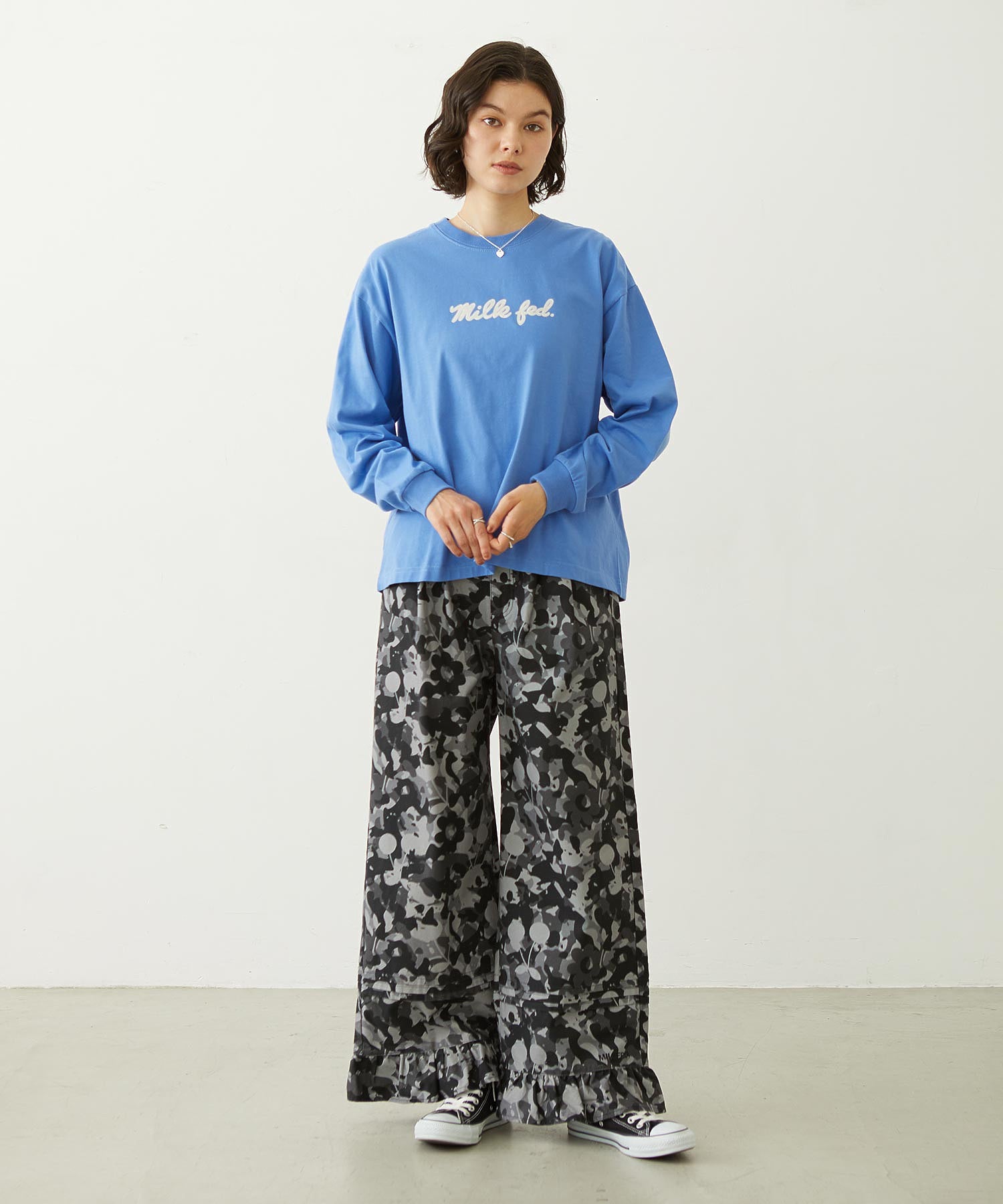 FRILL HEM CAMO PANTS