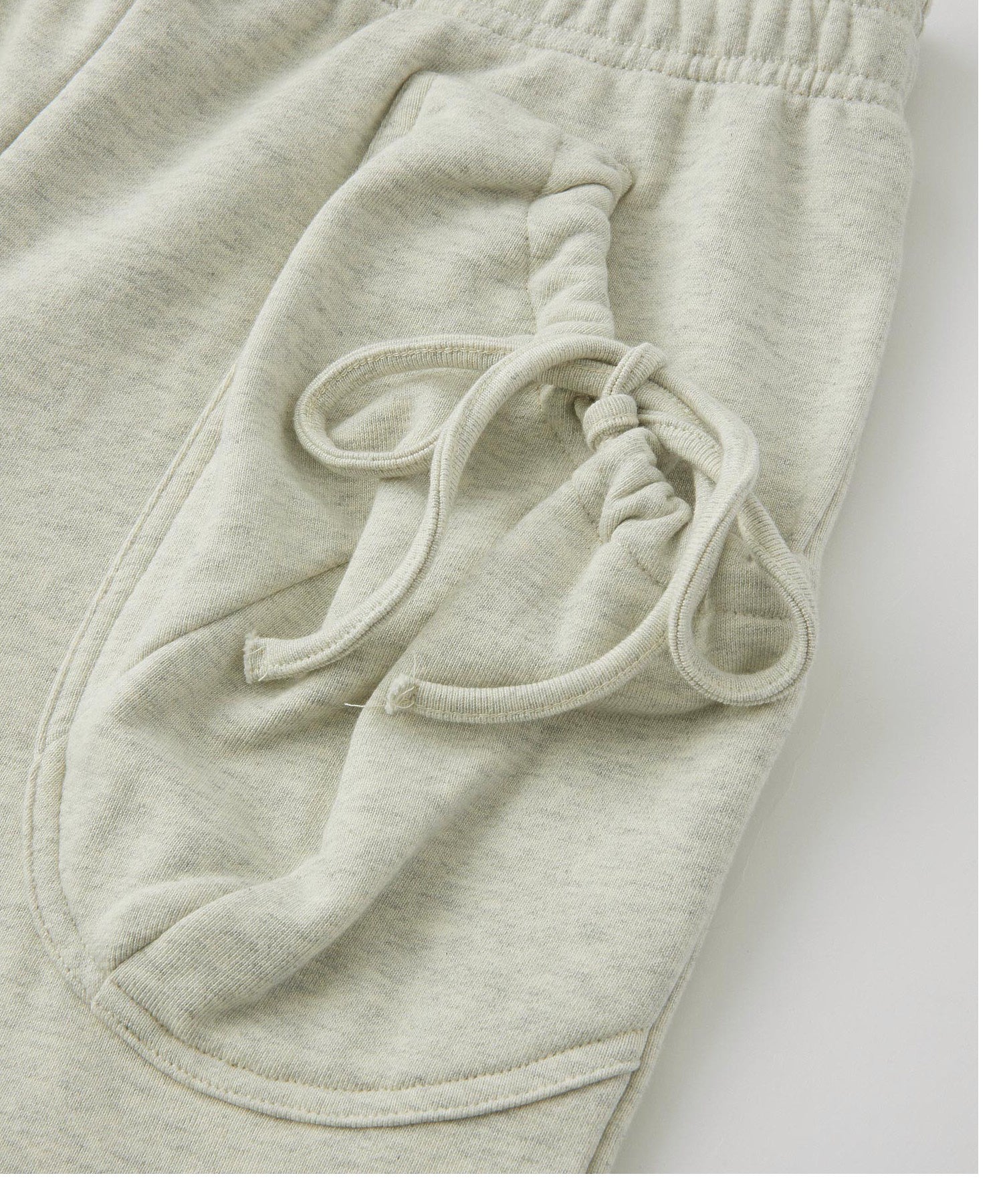 GATHERED POCKET SWEAT CARGO PANTS
