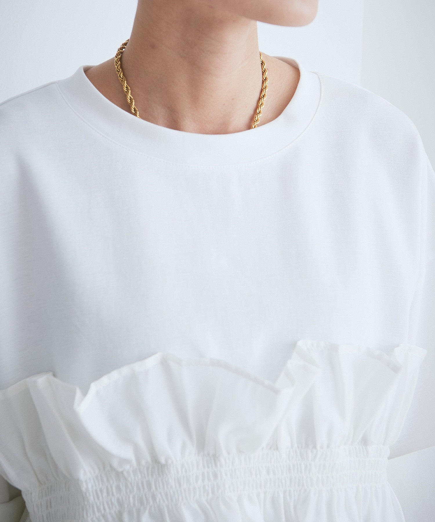 ドッキングフリルカットソー