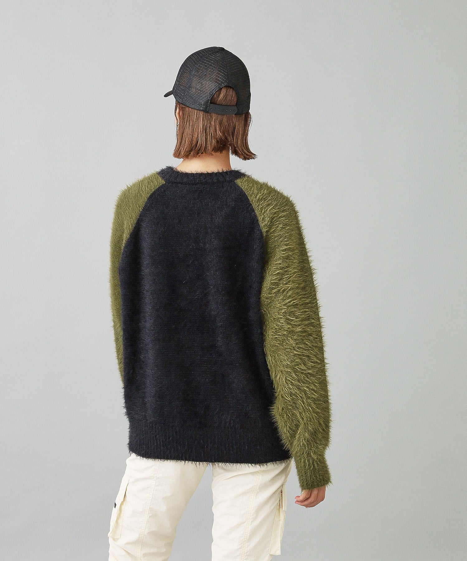 SHAGGY KNIT RAGLAN SLEEVE TOP