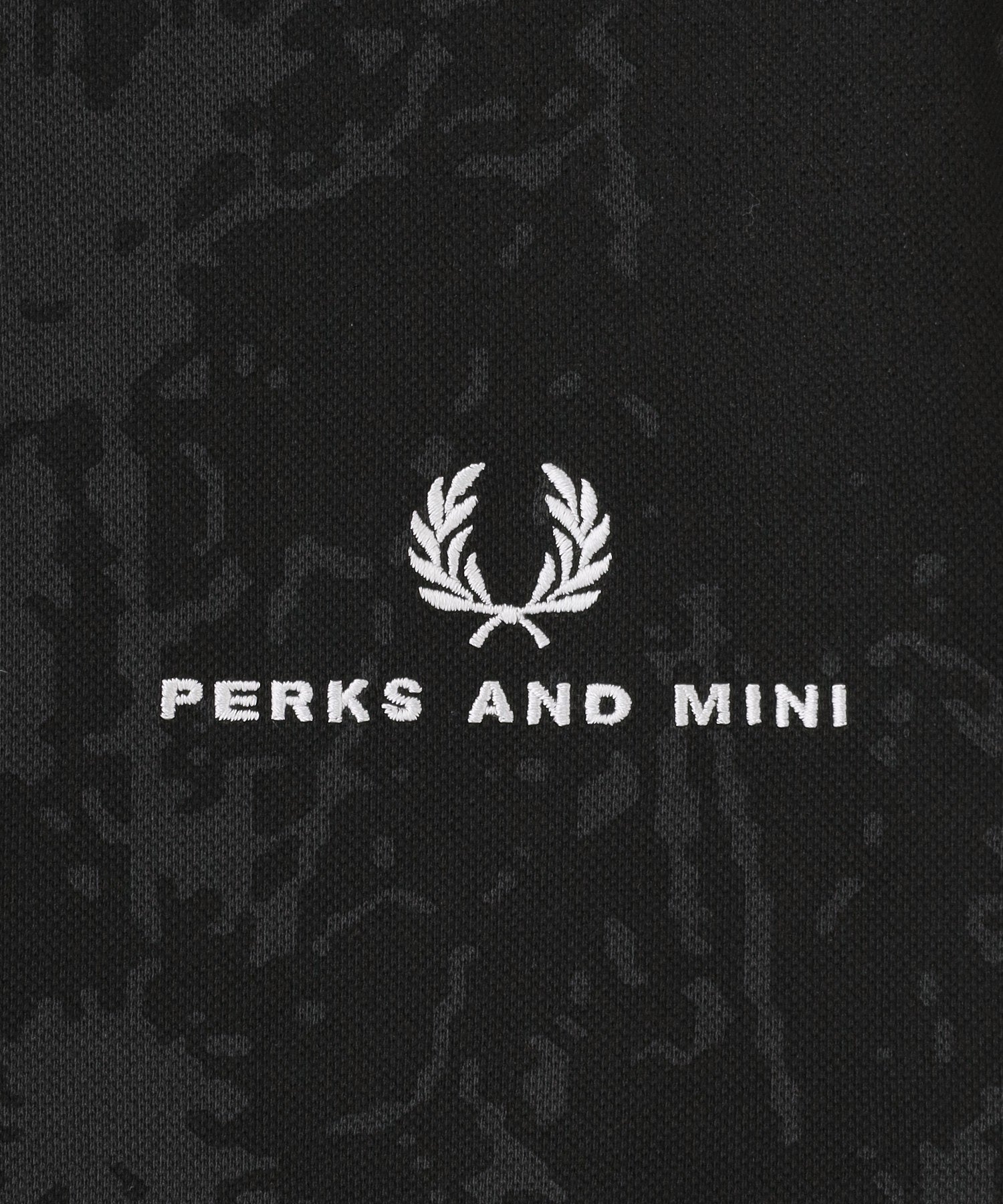 FRED PERRY PERKS AND MINI SHIRT SM9125-102
