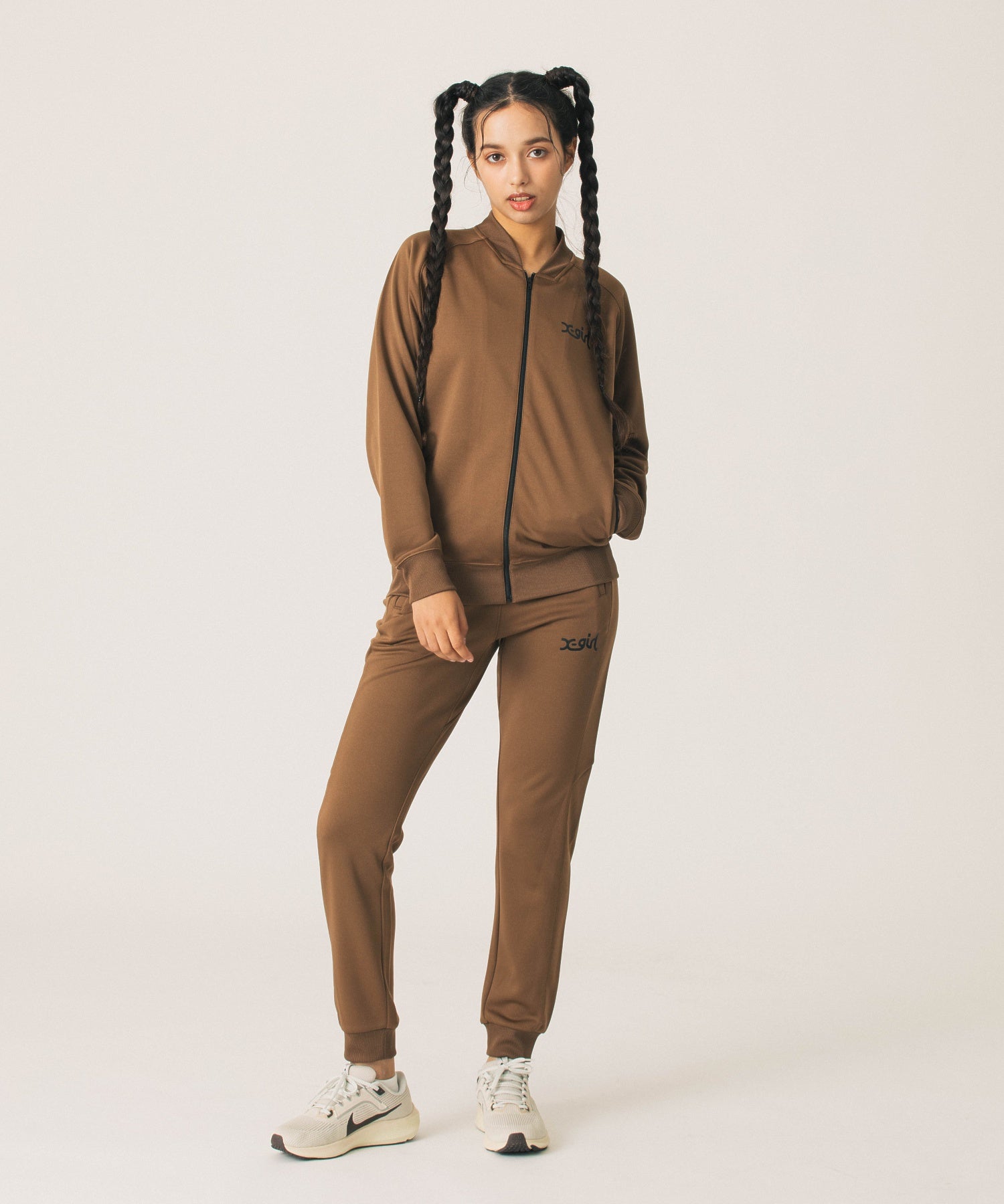 TRACK PANTS