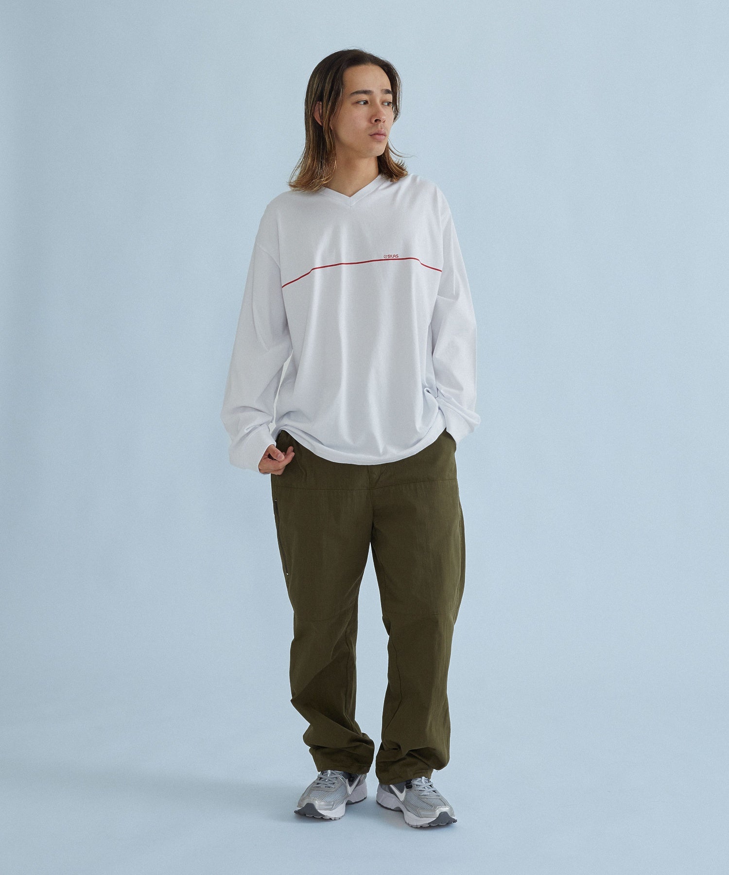 V-NECK L/S TEE