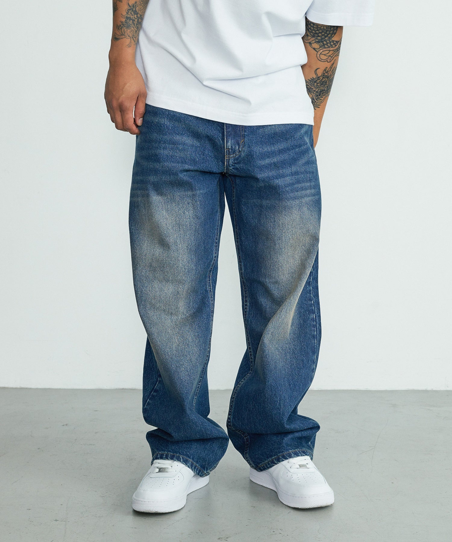 MODEL身長：170cm / 着用サイズ：34inch