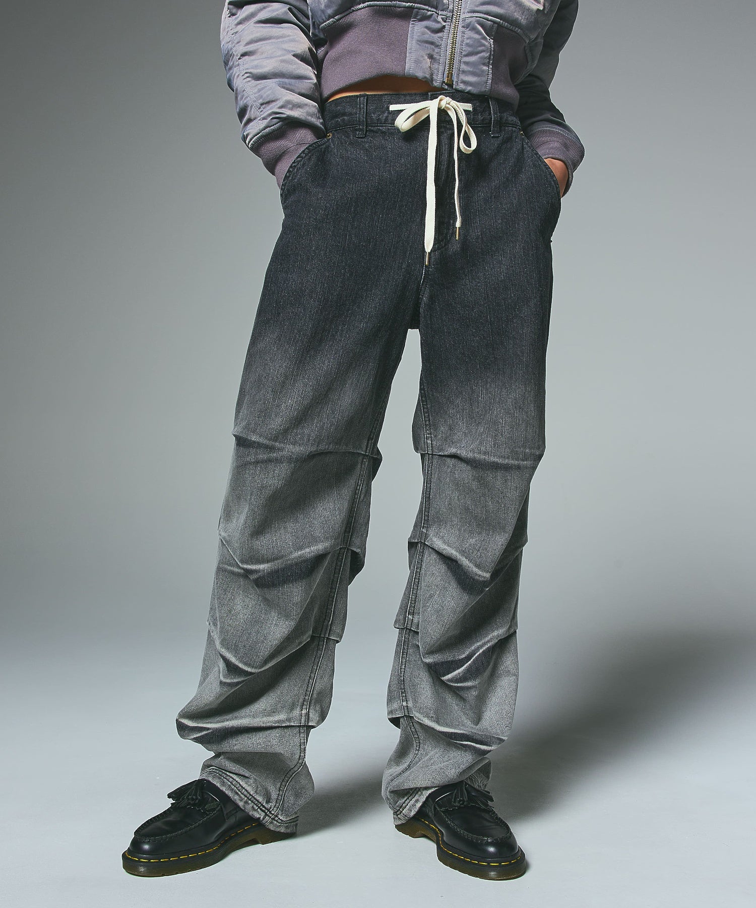 GRADIENT DENIM EASY PANTS