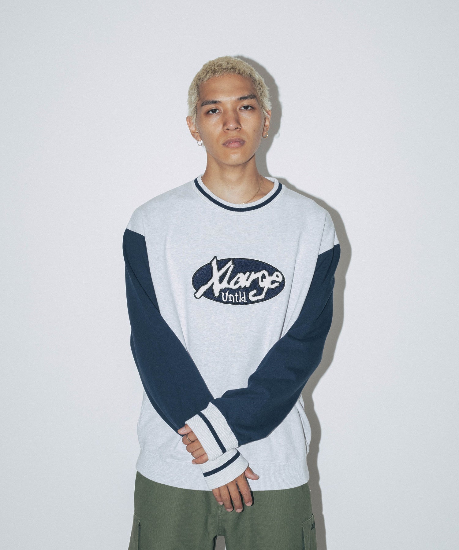 RETRO CREWNECK SWEATSHIRT