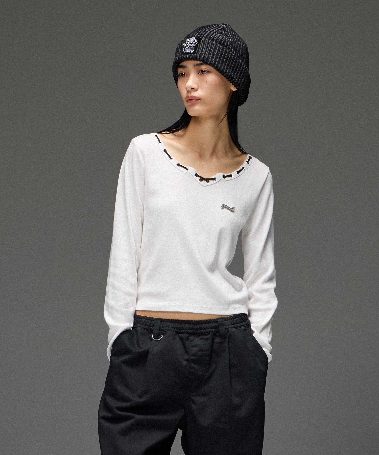 STRING COLLAR L/S COMPACT TOP