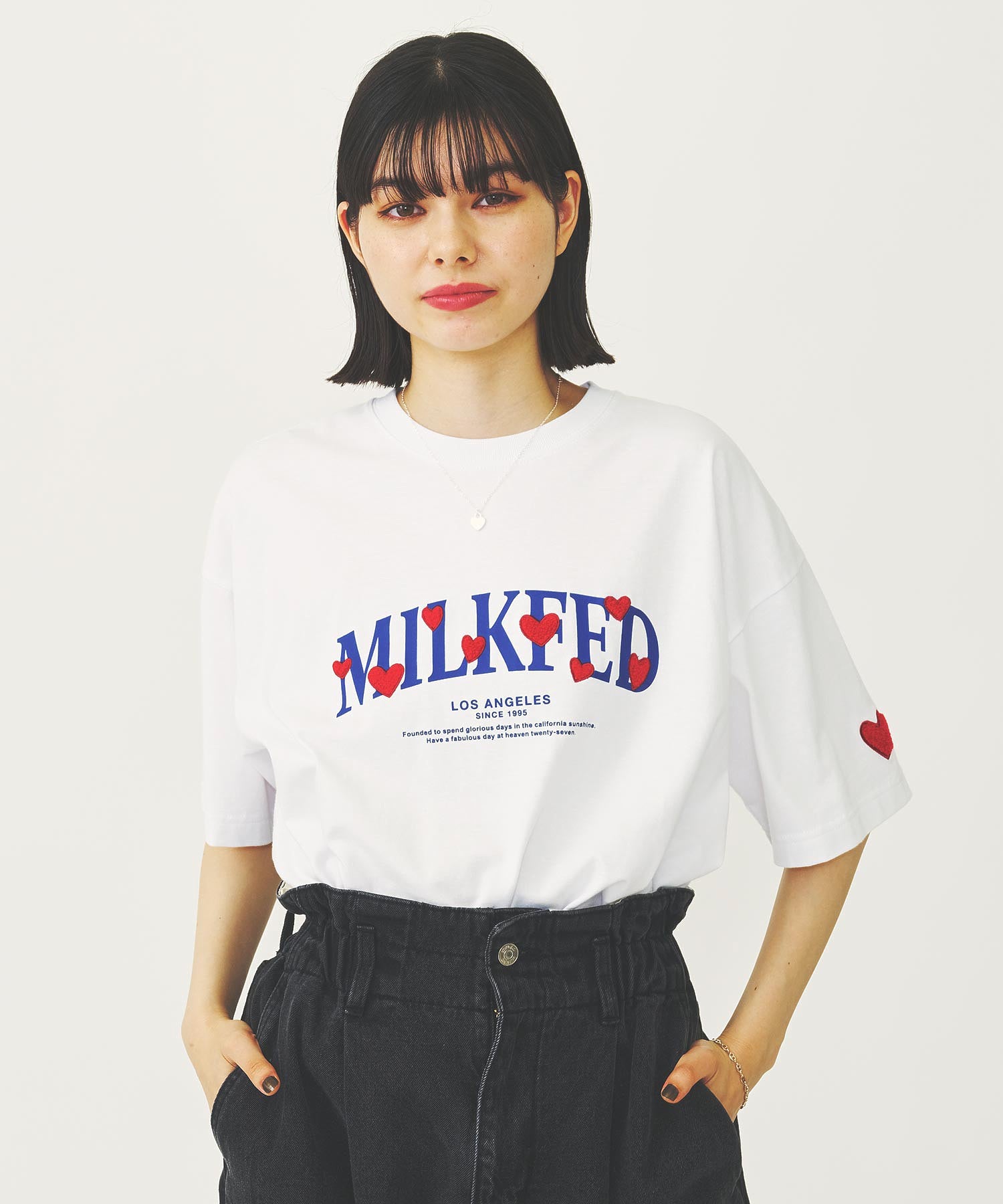 HEART EMBROIDERED LOGO WIDE S/S TEE