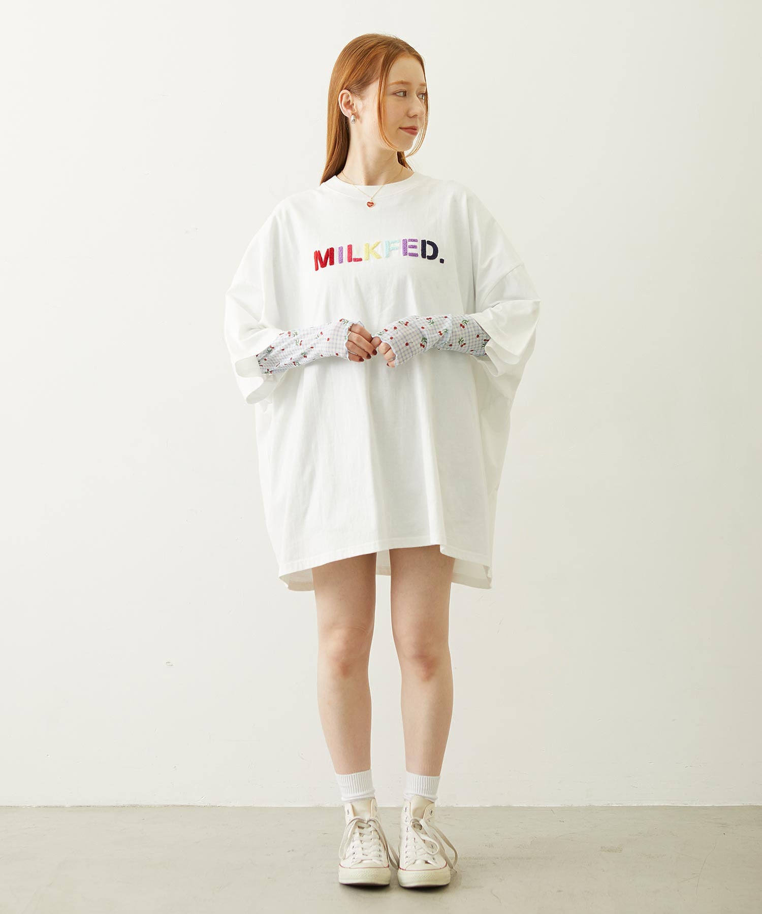 STENCIL SAGARA EMBROIDERY S/S TEE