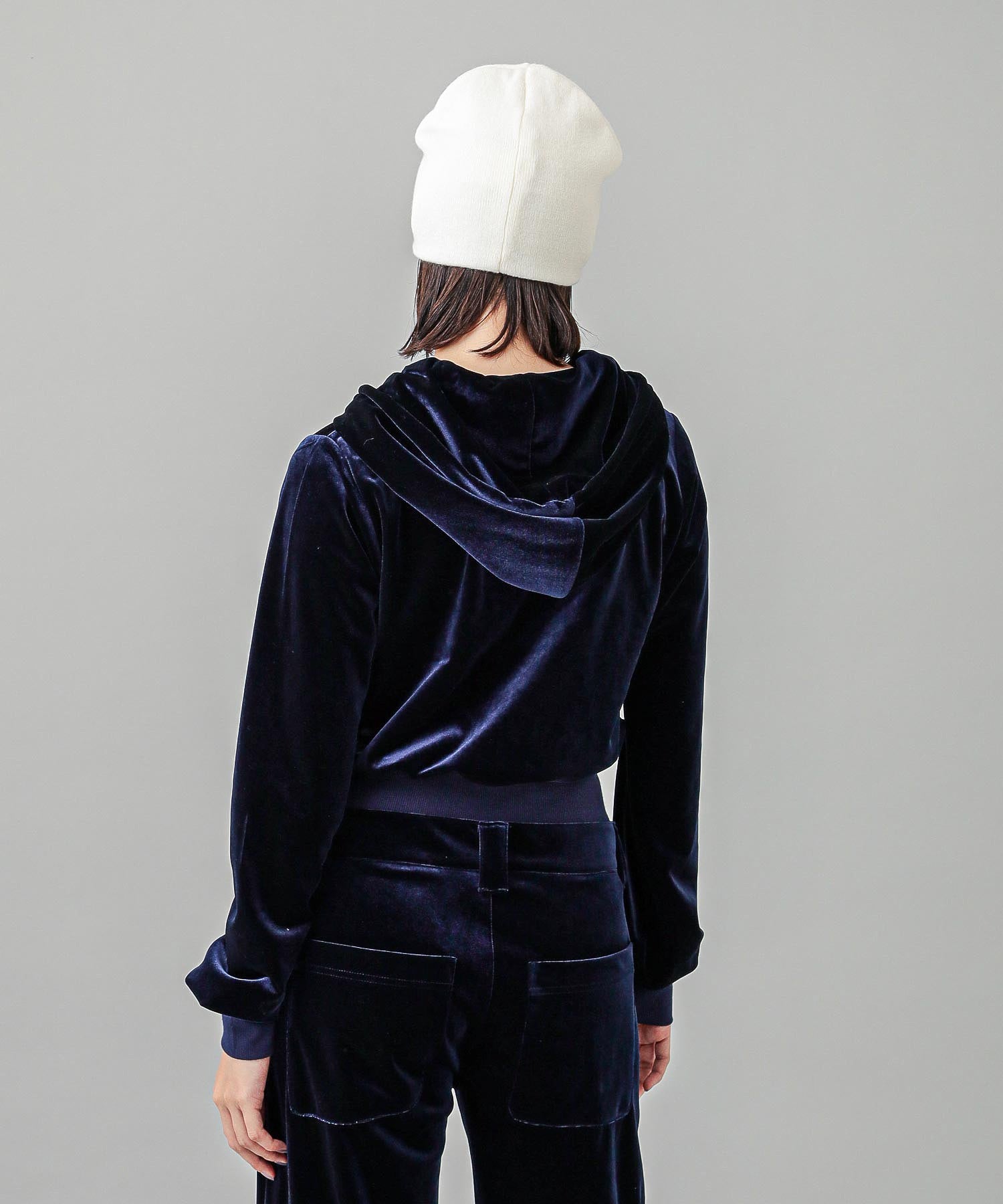 VELOUR ZIP UP HOODIE