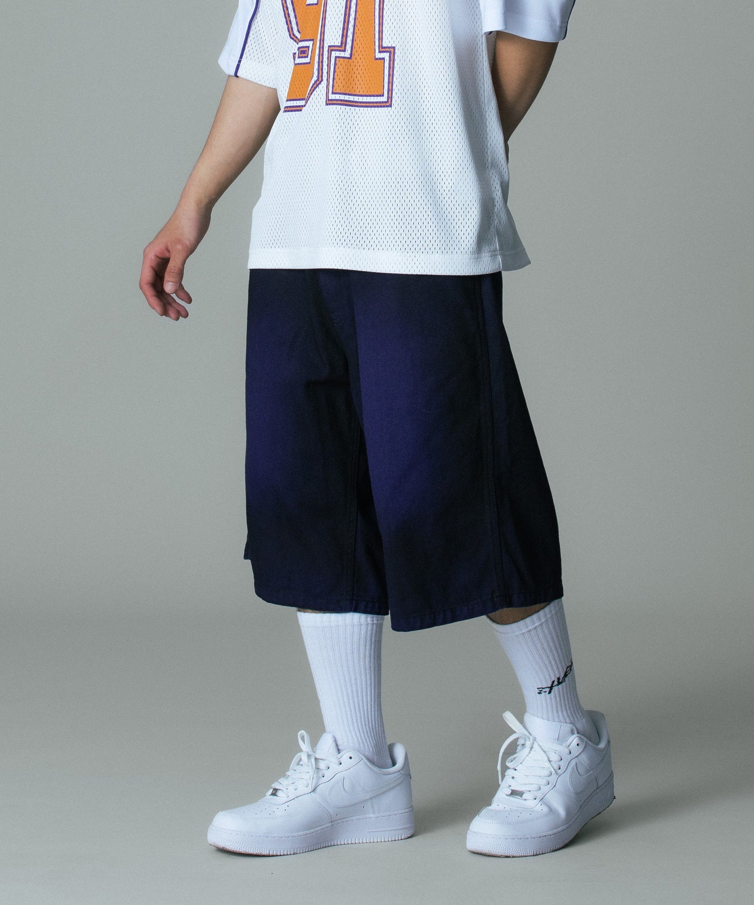 MODEL 身長172cm / 着用サイズ：34inch