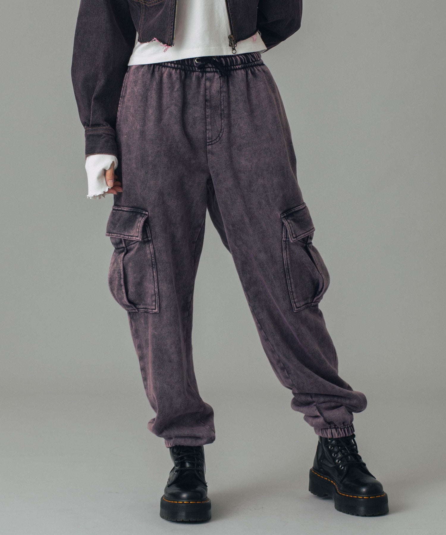 FADED CARGO SWEAT PANTS