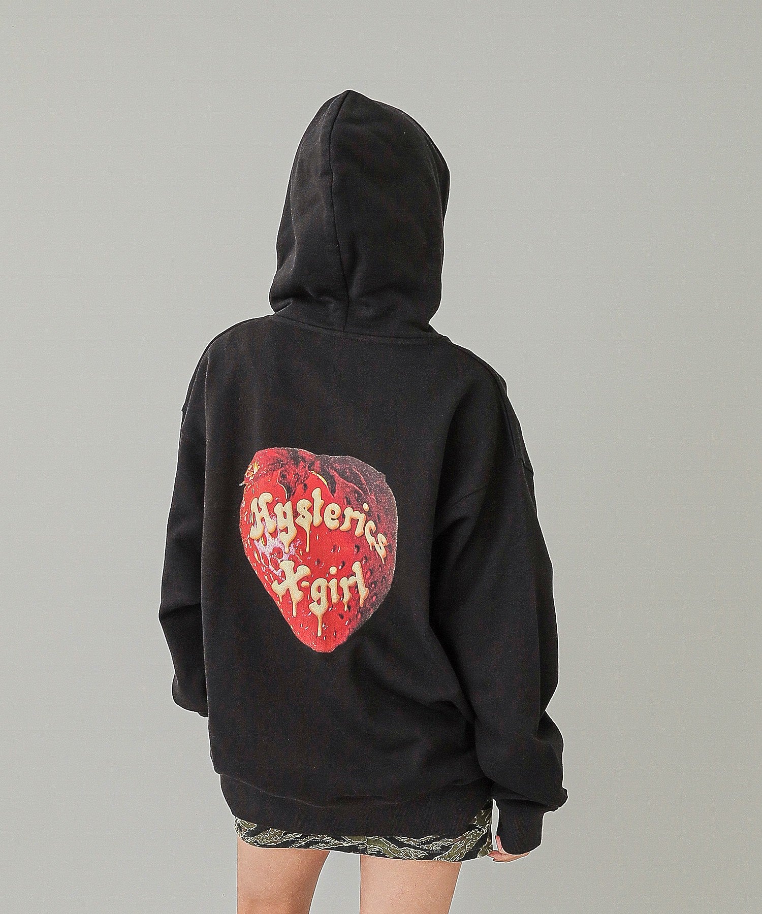 X-girl x HYSTERIC GLAMOUR SCULL AND BERRY HOODIE