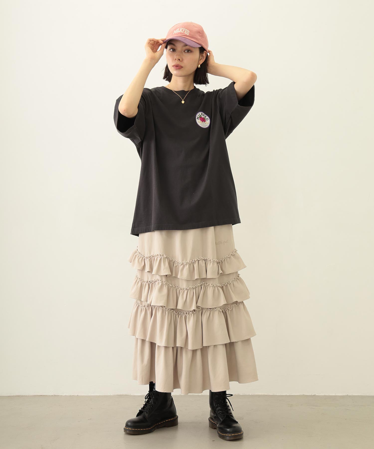 CIRCLE STRAWBERRY LOGO S/S TEE