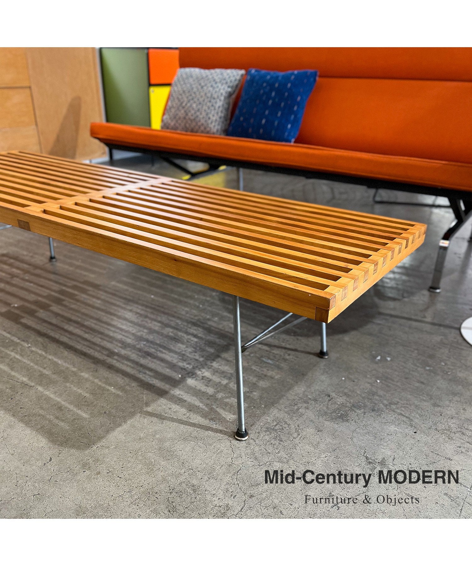 Nelson Platform Bench / Vintage
