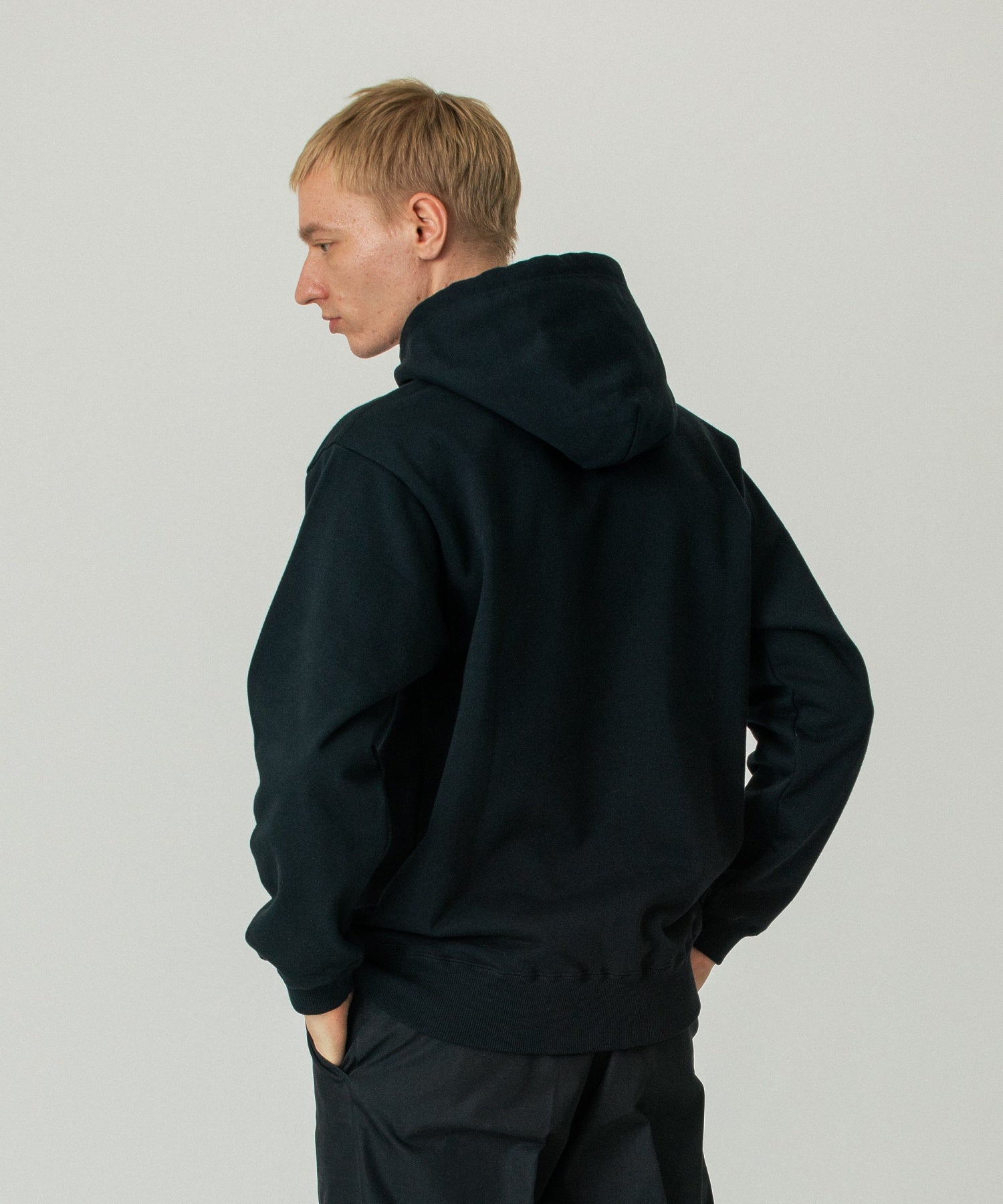 HAND FLARE SWEAT HOODIE