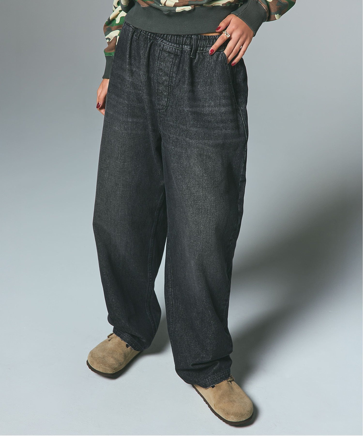 BARREL FIT EASY DENIM PANTS