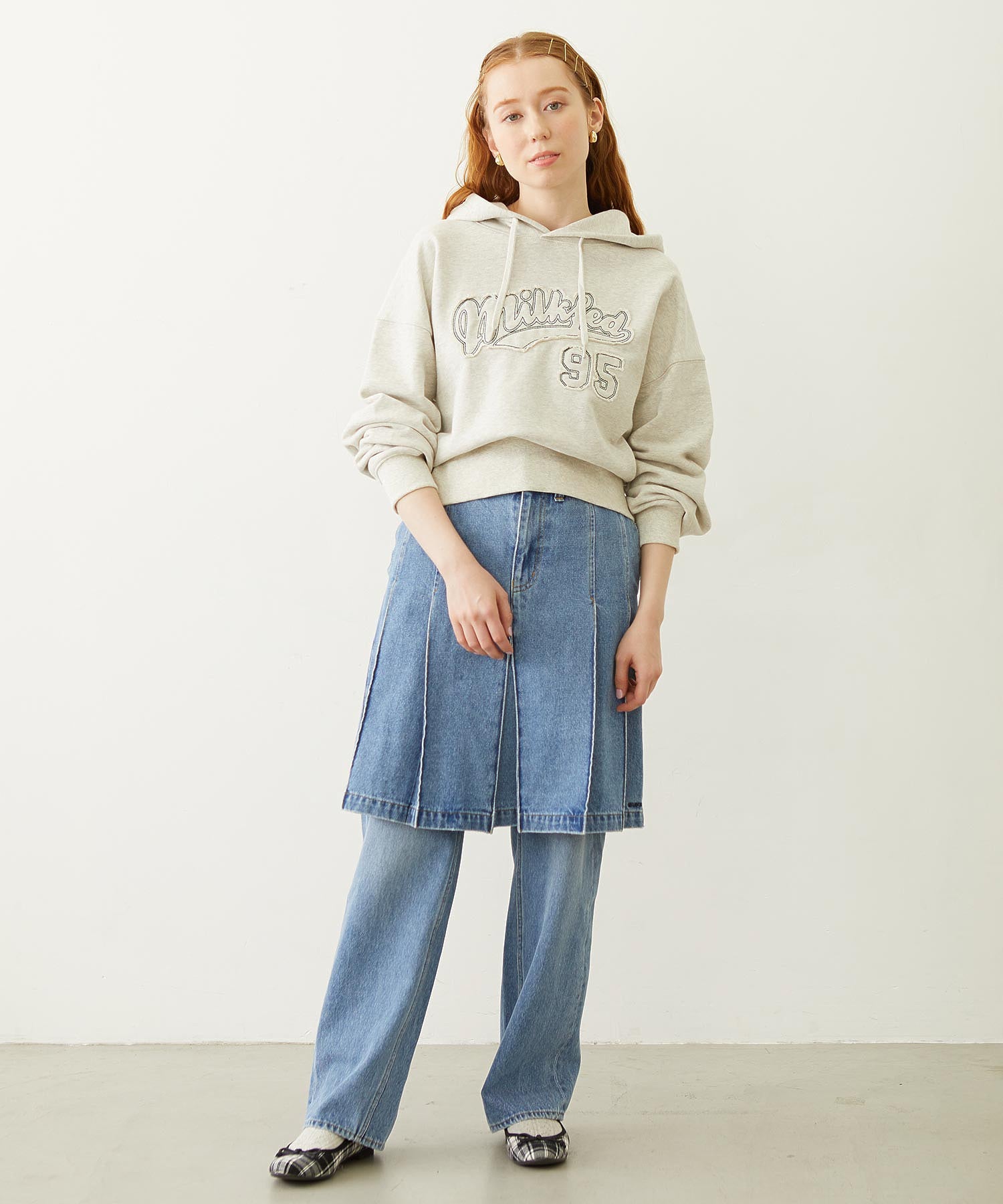 STITCHED LOGO SHORT HOODIE