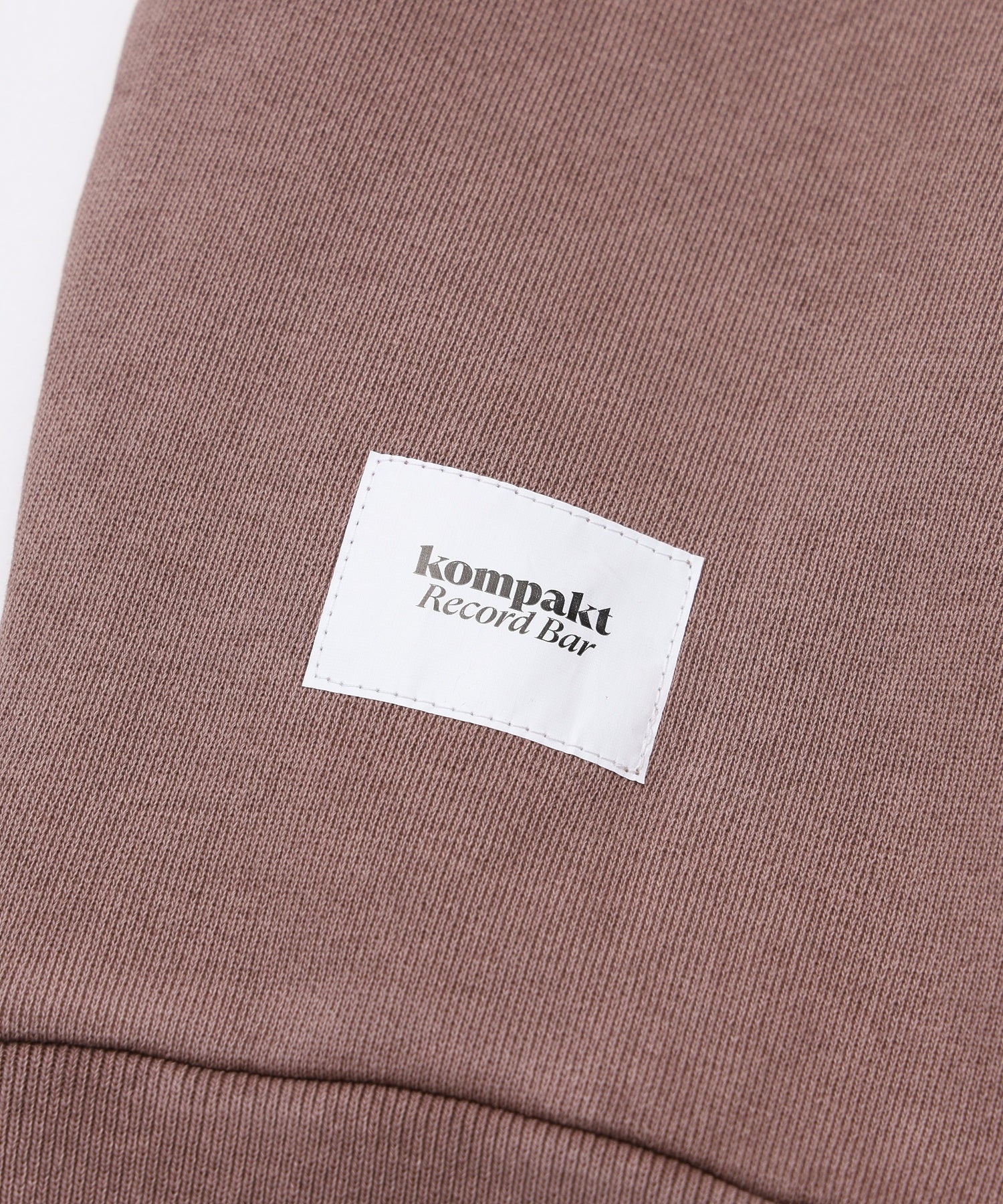 KOMPAKT RECORD BAR/コンパクト レコード バー/WASHED EMBROIDERED HALF ZIP-UP KRB560