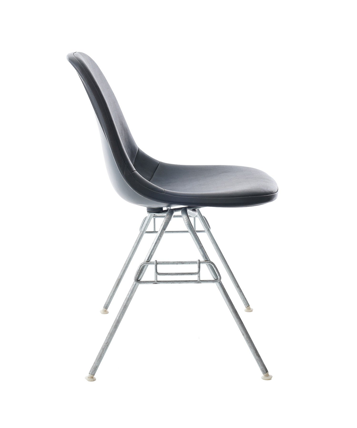 HermanMiller Side Shell / Nauga Black