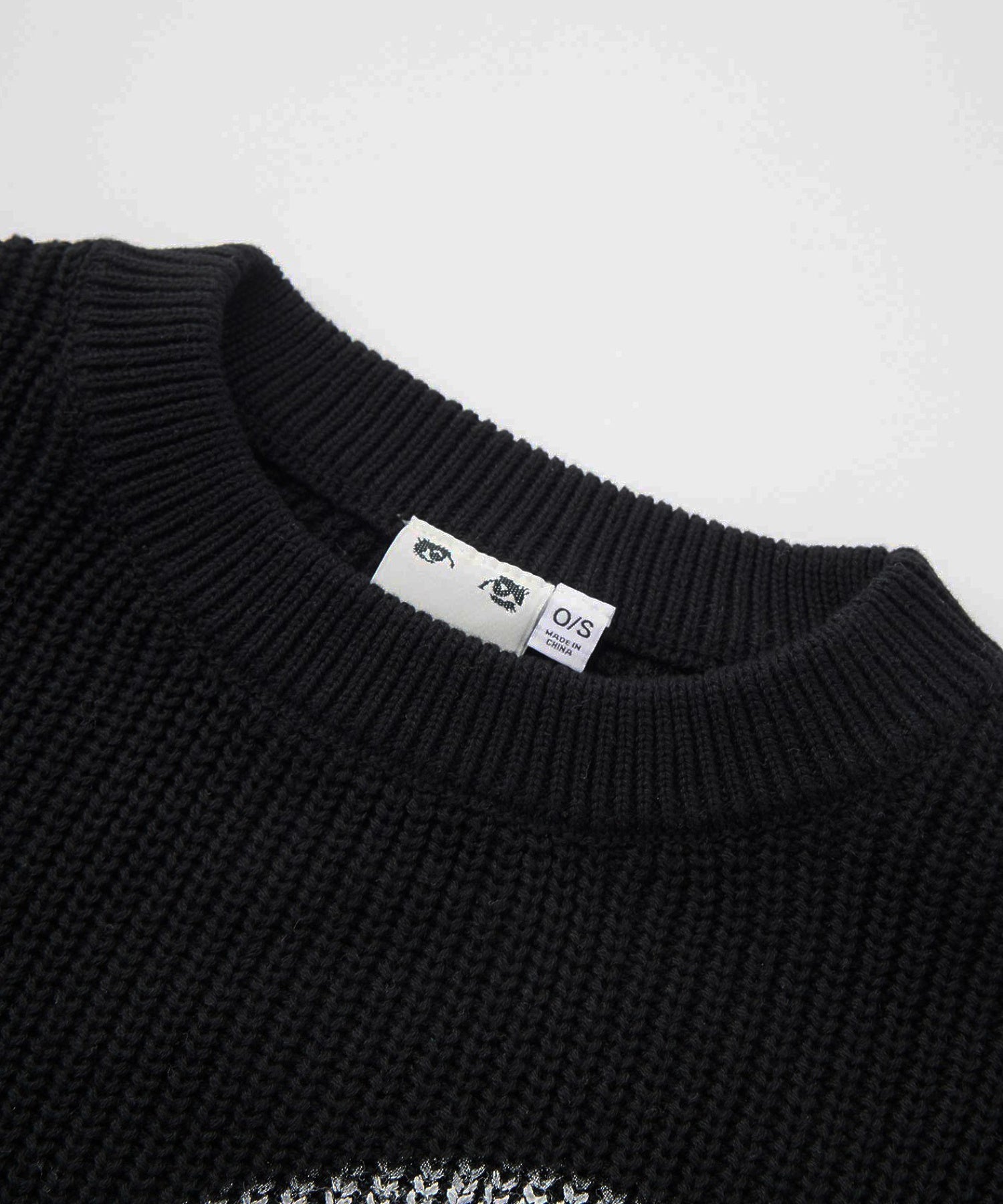 HEART SPRAY LOGO KNIT TOP