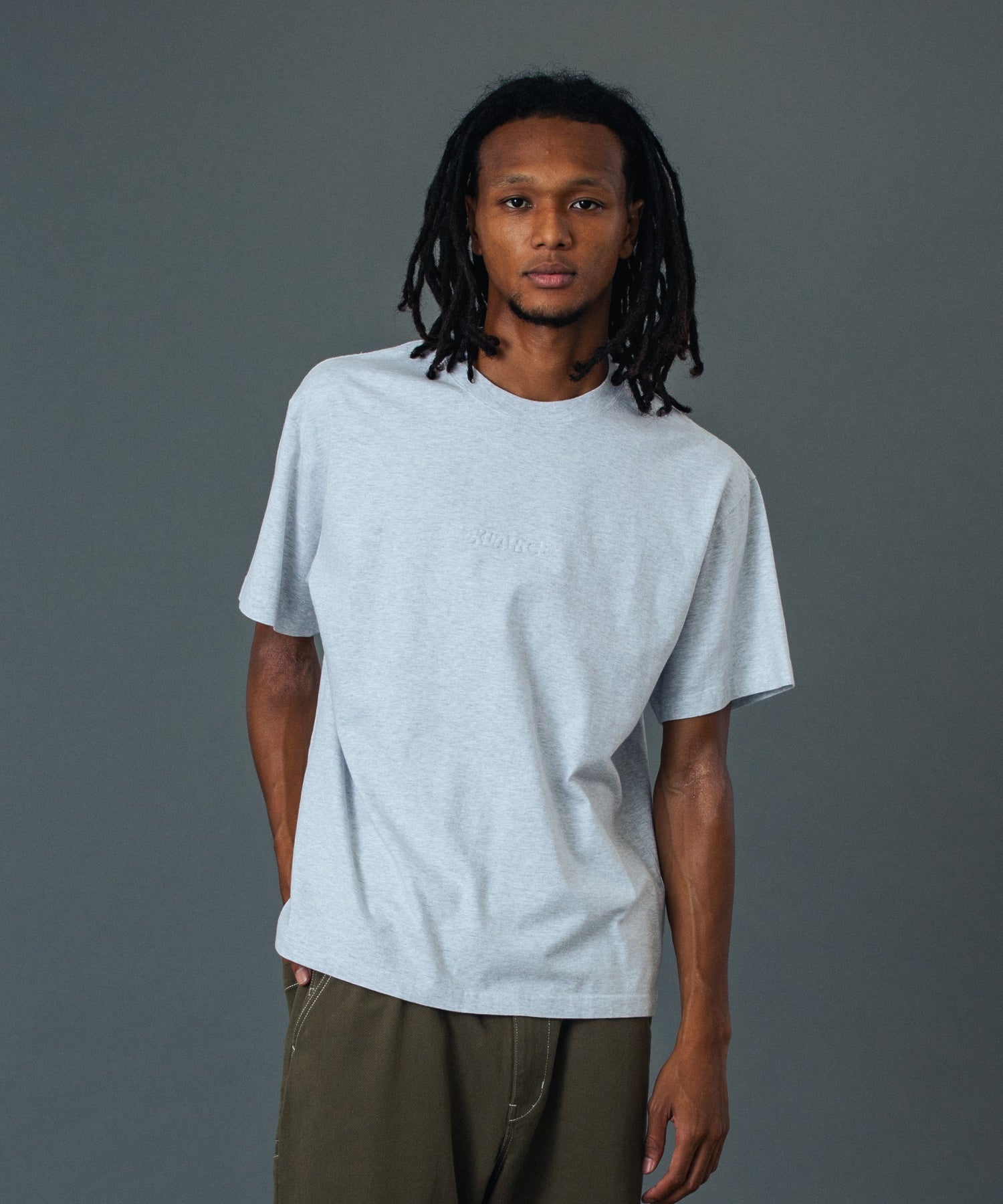 MODEL 身長185cm / 着用サイズ：Lサイズ