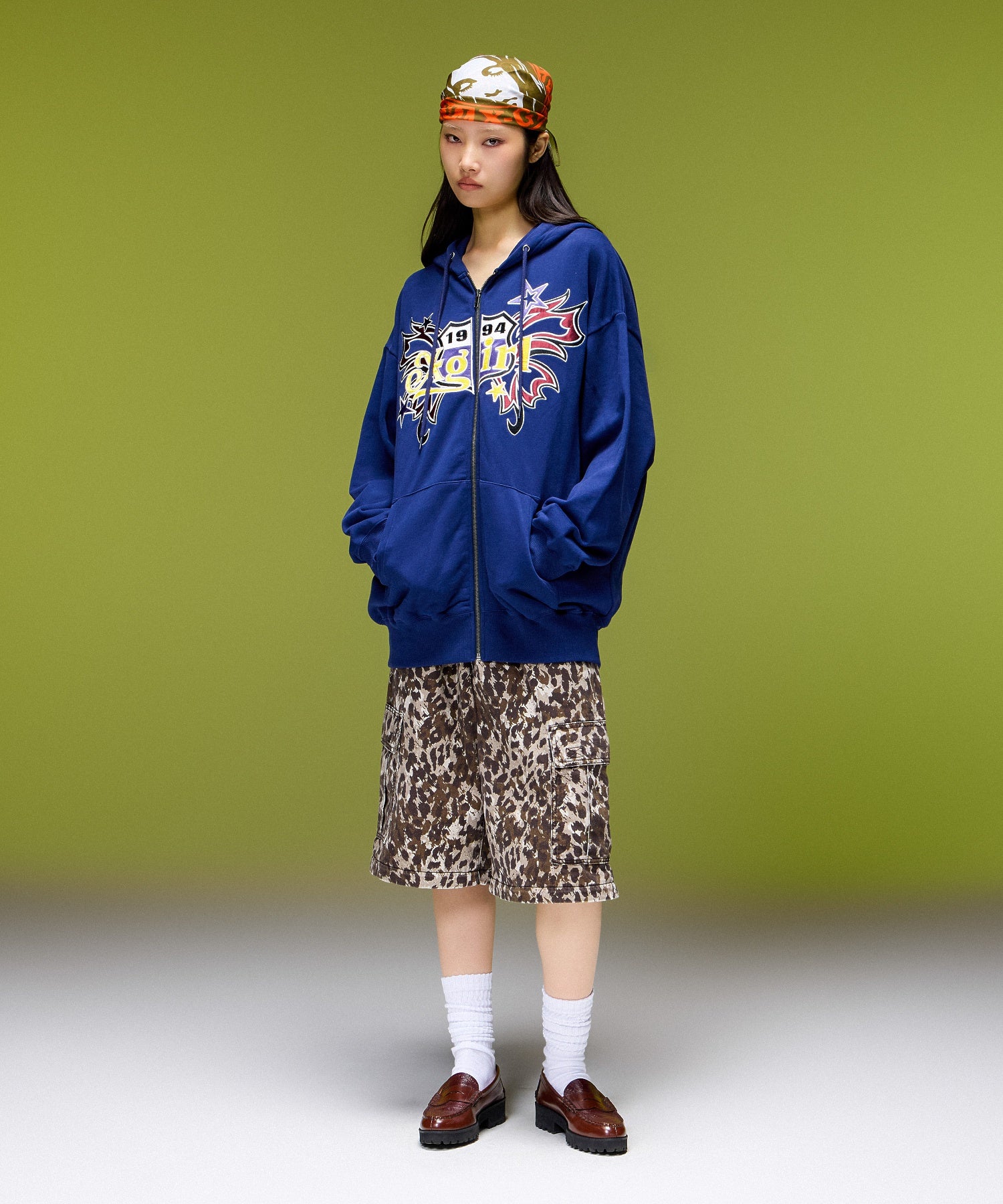 BUTTERFLY EMBLEM ZIP UP SWEAT HOODIE