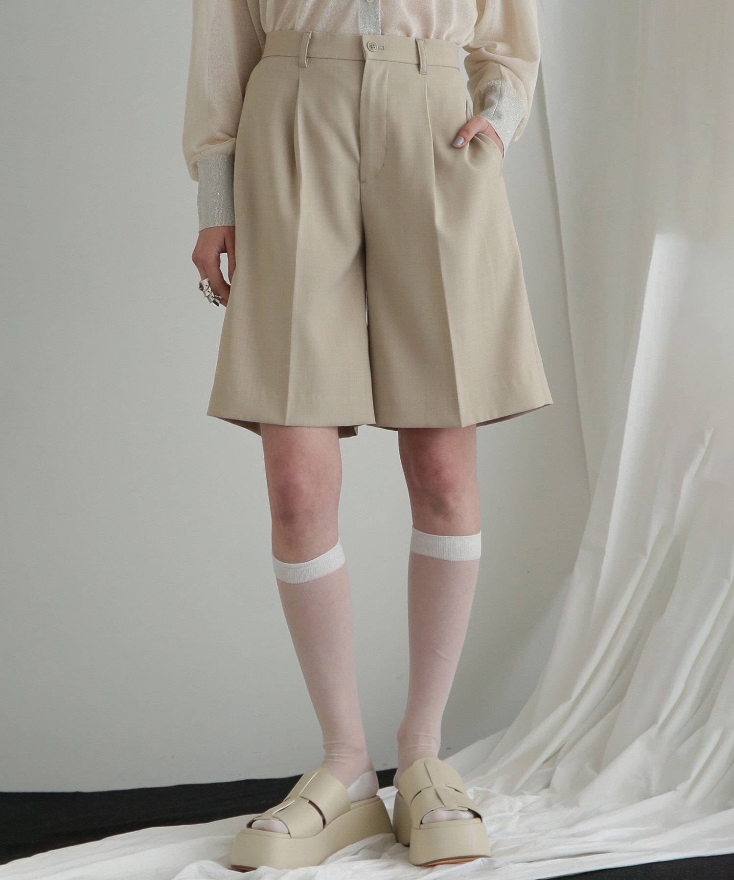 ショートパンツ