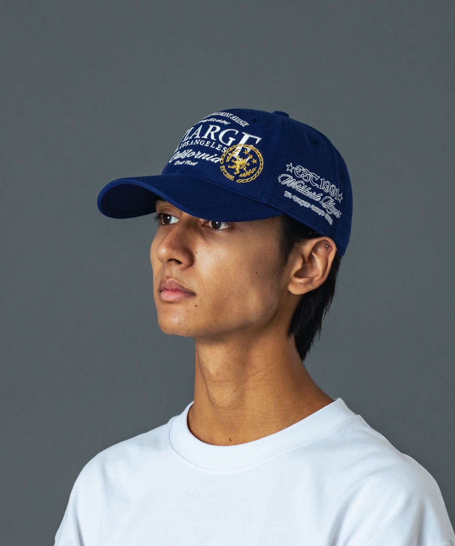 CLASSIC SNAPBACK CAP