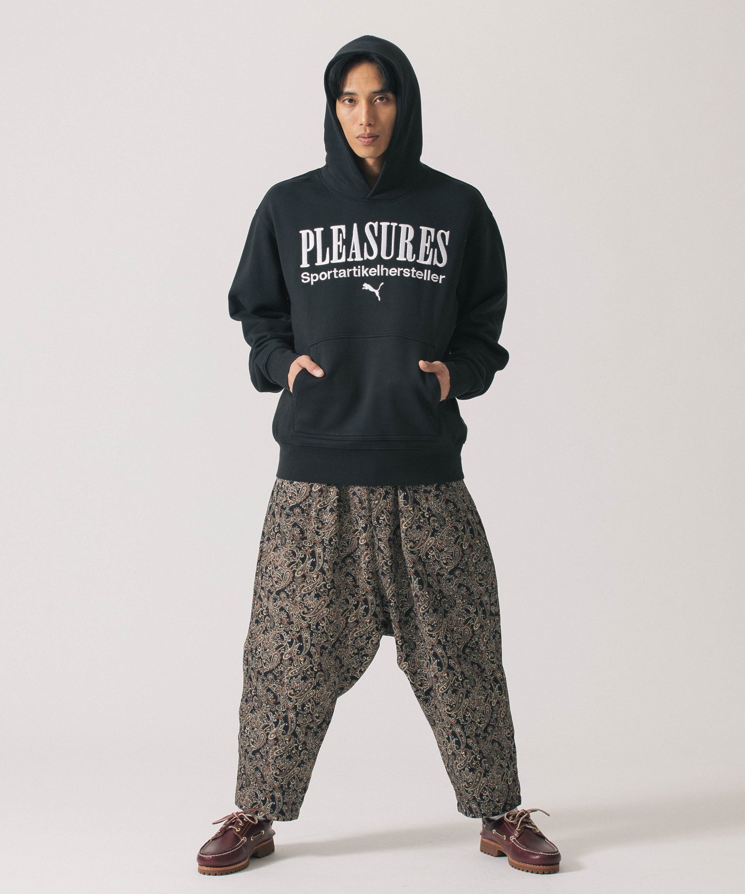 PUMAxPLEASURES /プーマ/GRAPHIC HOODIE/620879