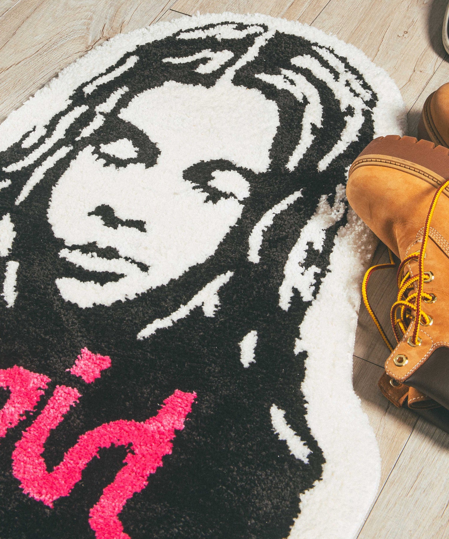 【BLACK & GOLD会員限定】FACE RUG