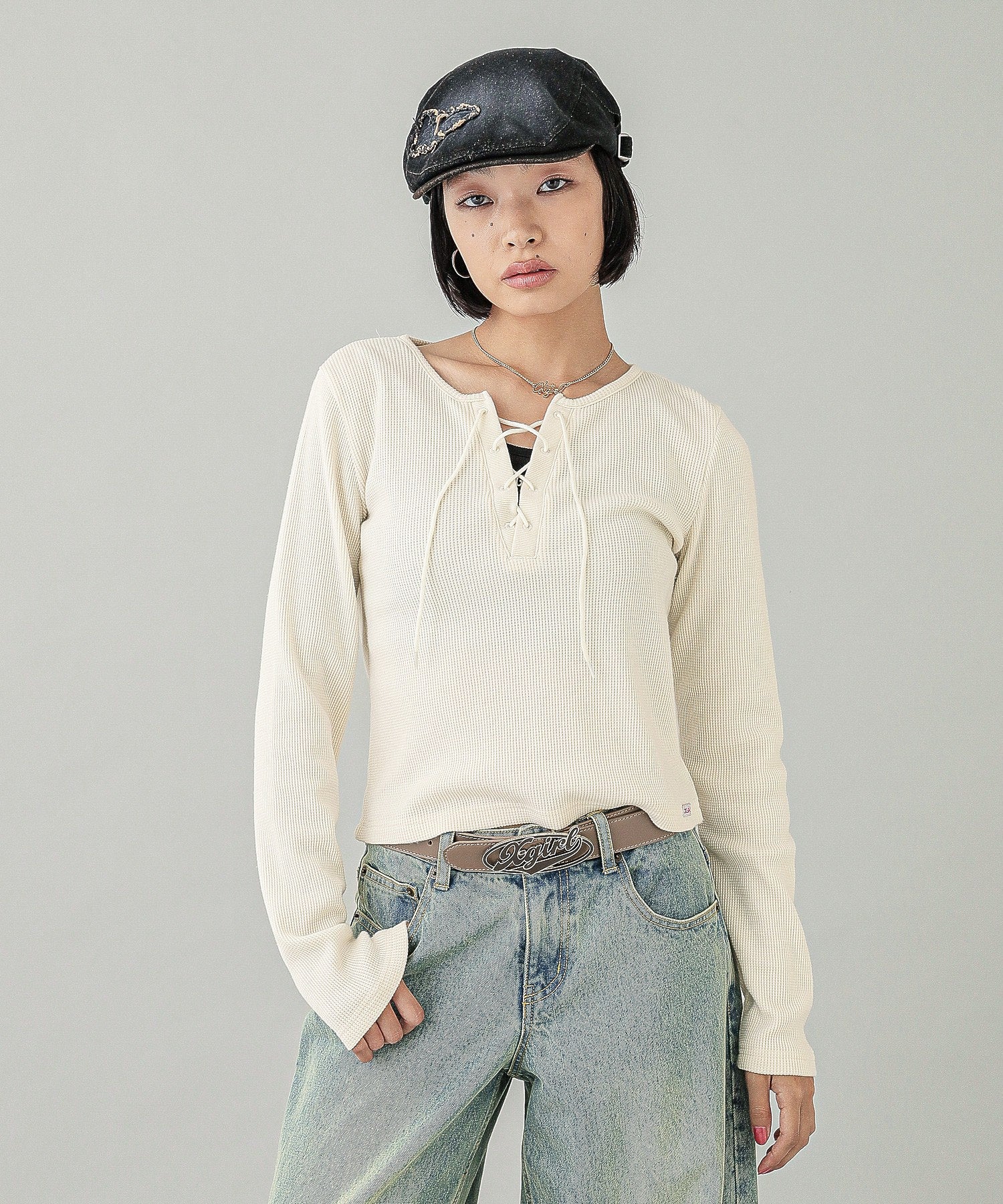 LACE UP COMPACT THERMAL TOP