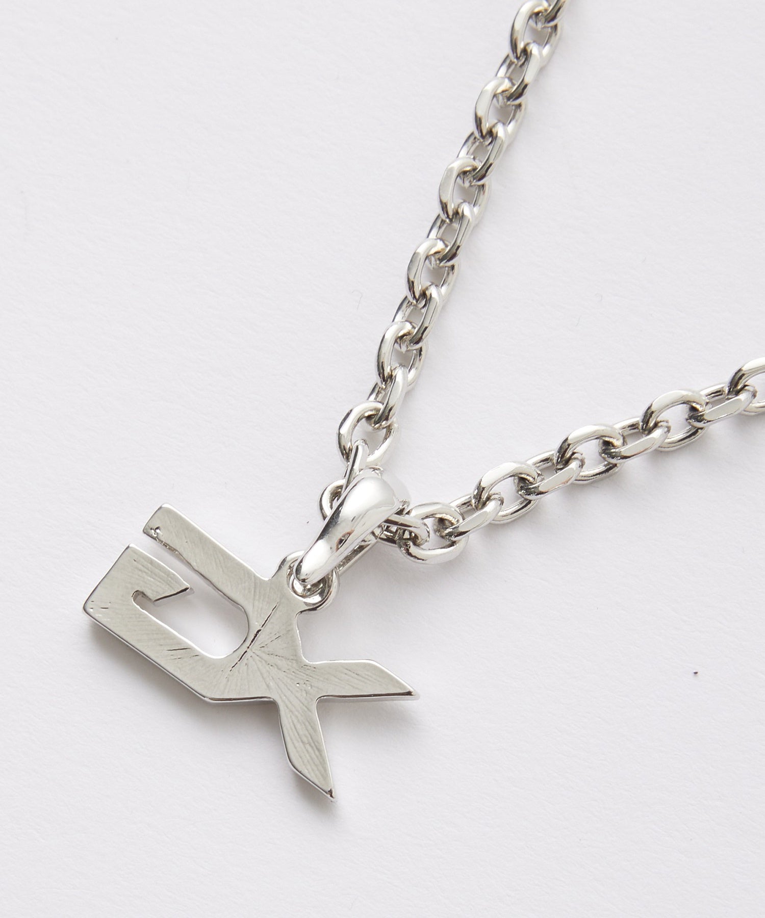 XG EMBLEM RHINESTONE NECKLACE