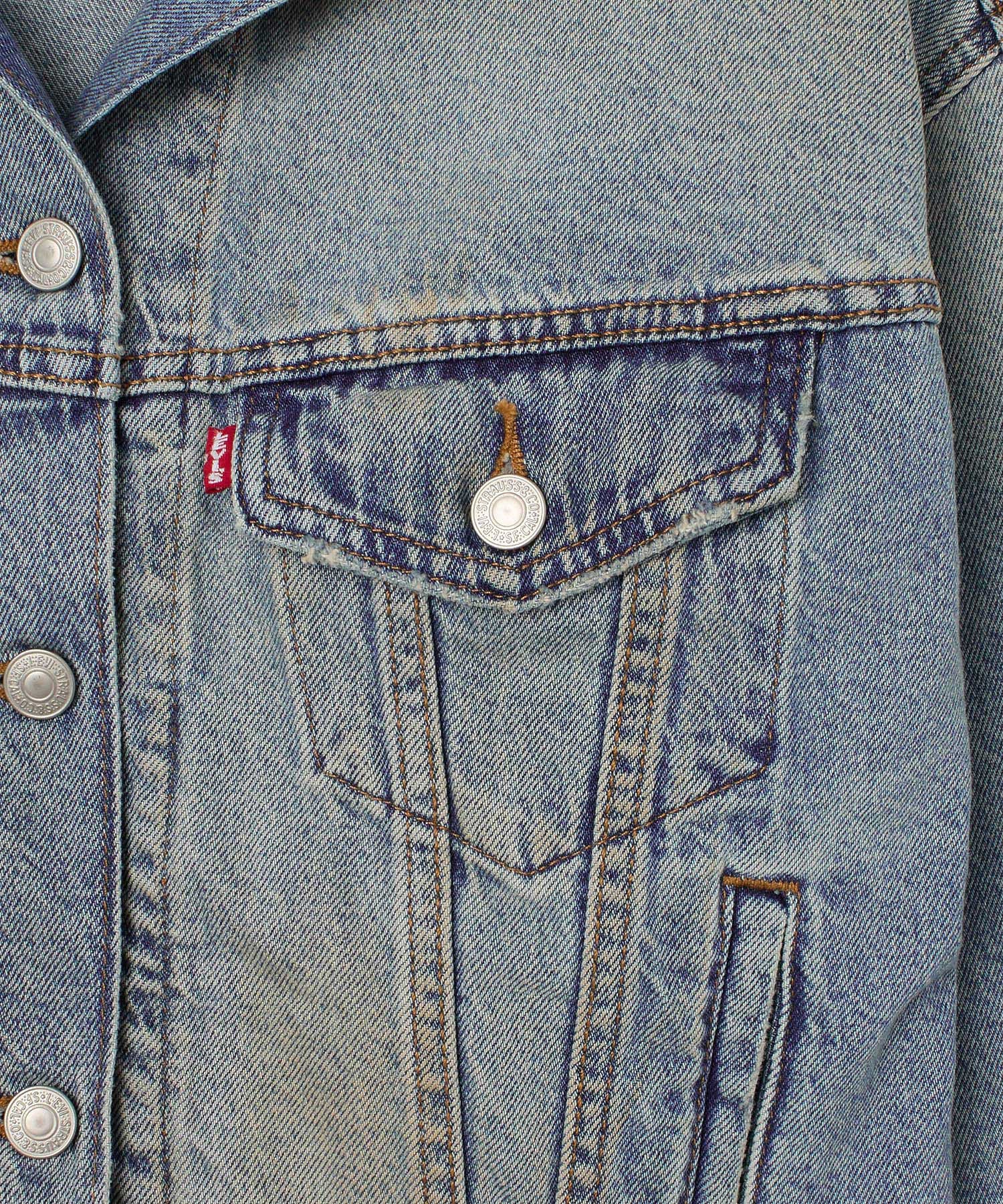 LEVIS/SHRUNKEN 90S TRUCKER