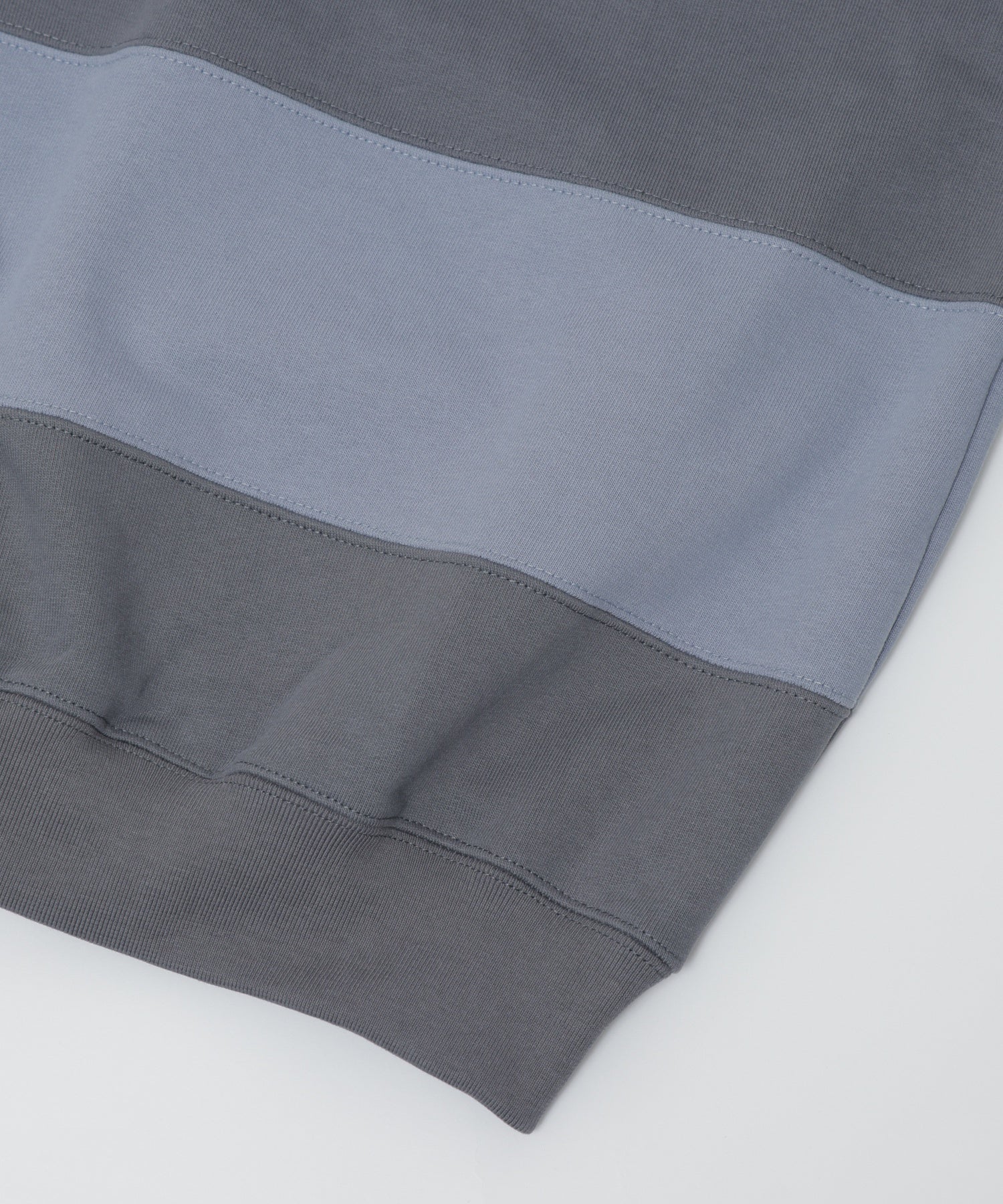 HOMBRENINO/オンブレ・ニーニョ/ROUND COLLAR STRIPE SWEAT SHIRT HN0261-CT0001