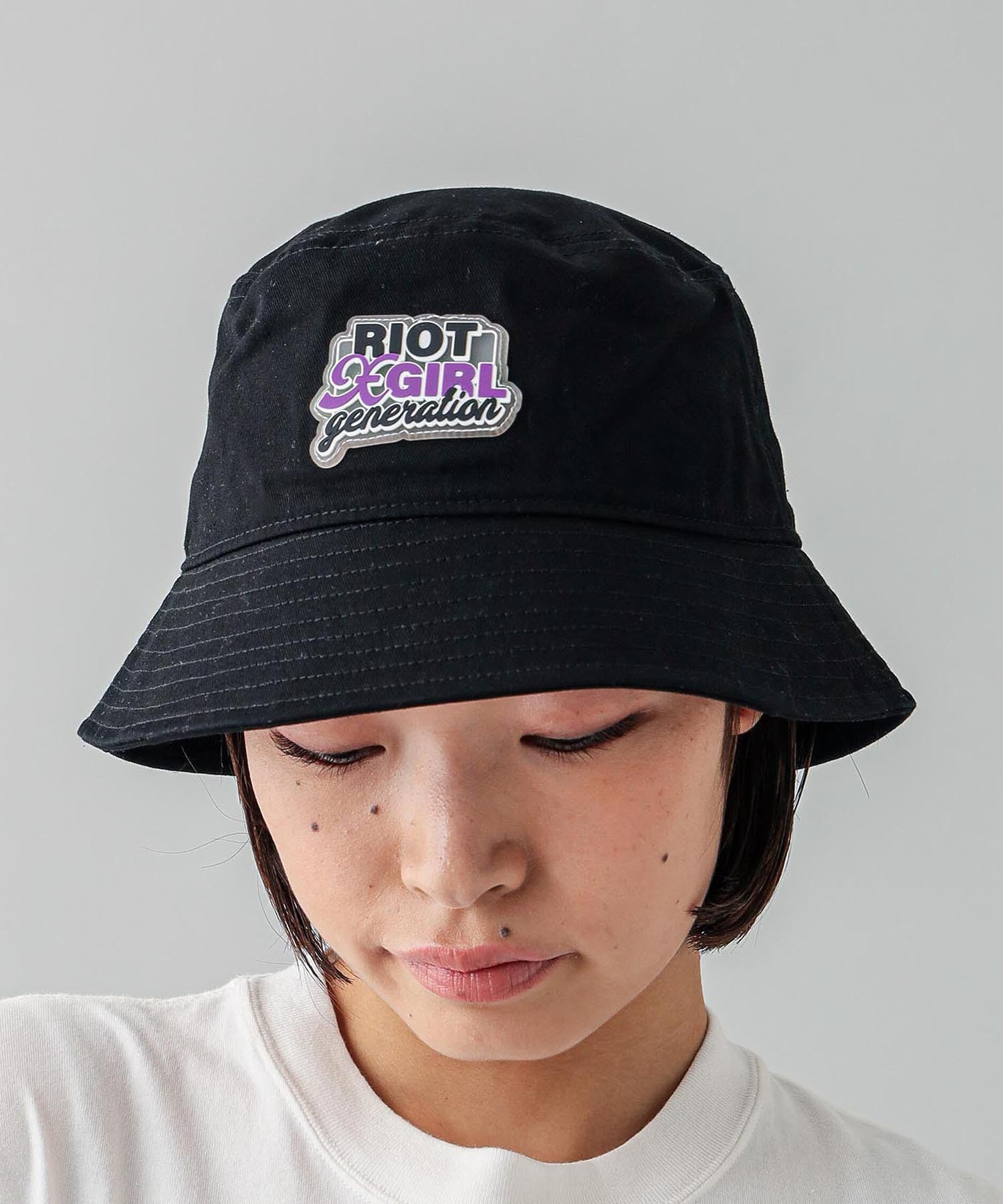 DOUBLE LOGO BUCKET HAT X-girl