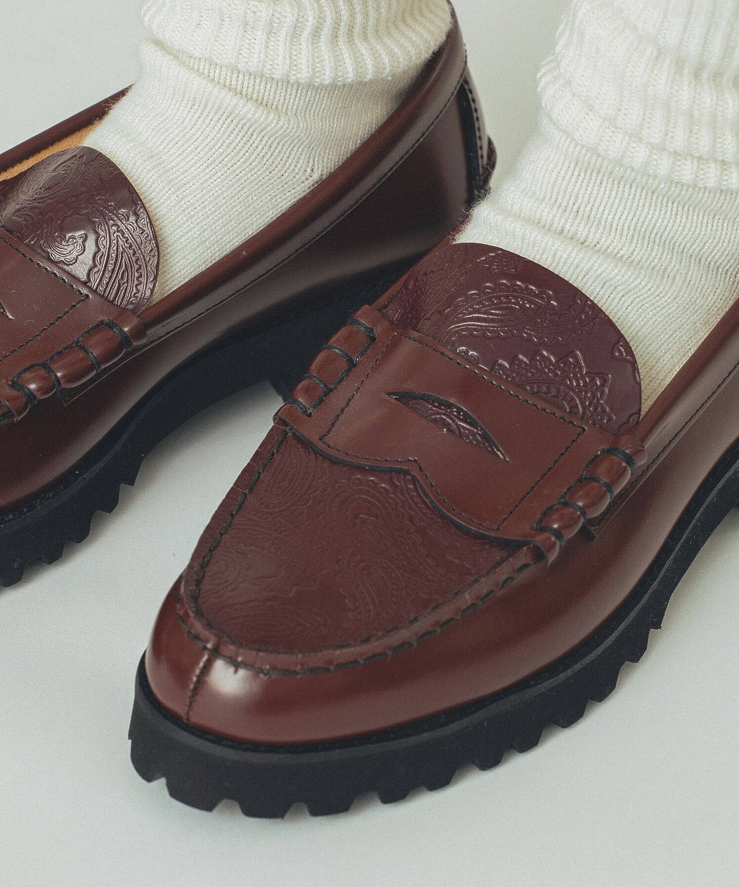 The Kenford Fineshoes/TANK SOLE COMBI COLOR LOAFERS