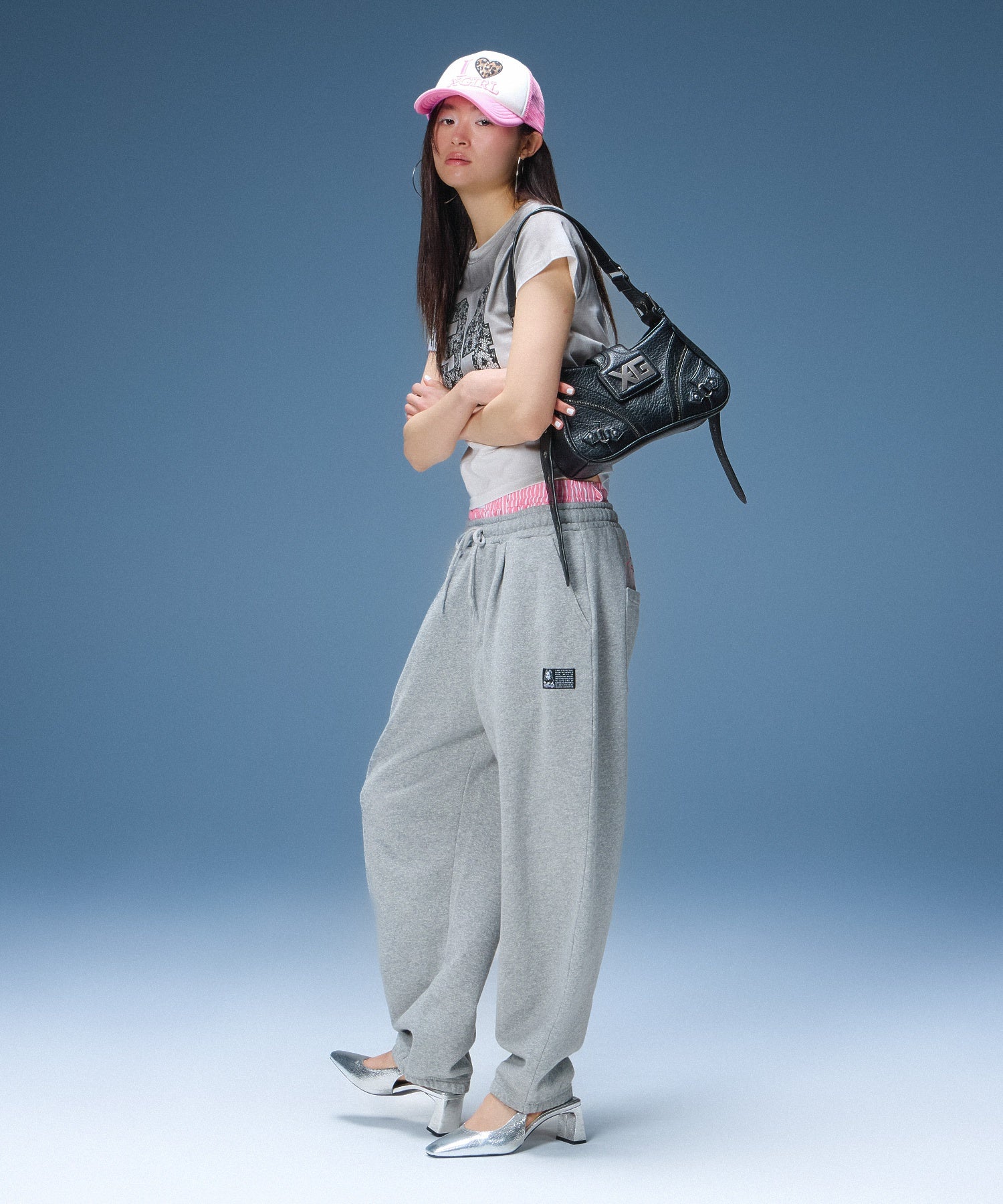 SCRIPT LOGO SWEATPANTS